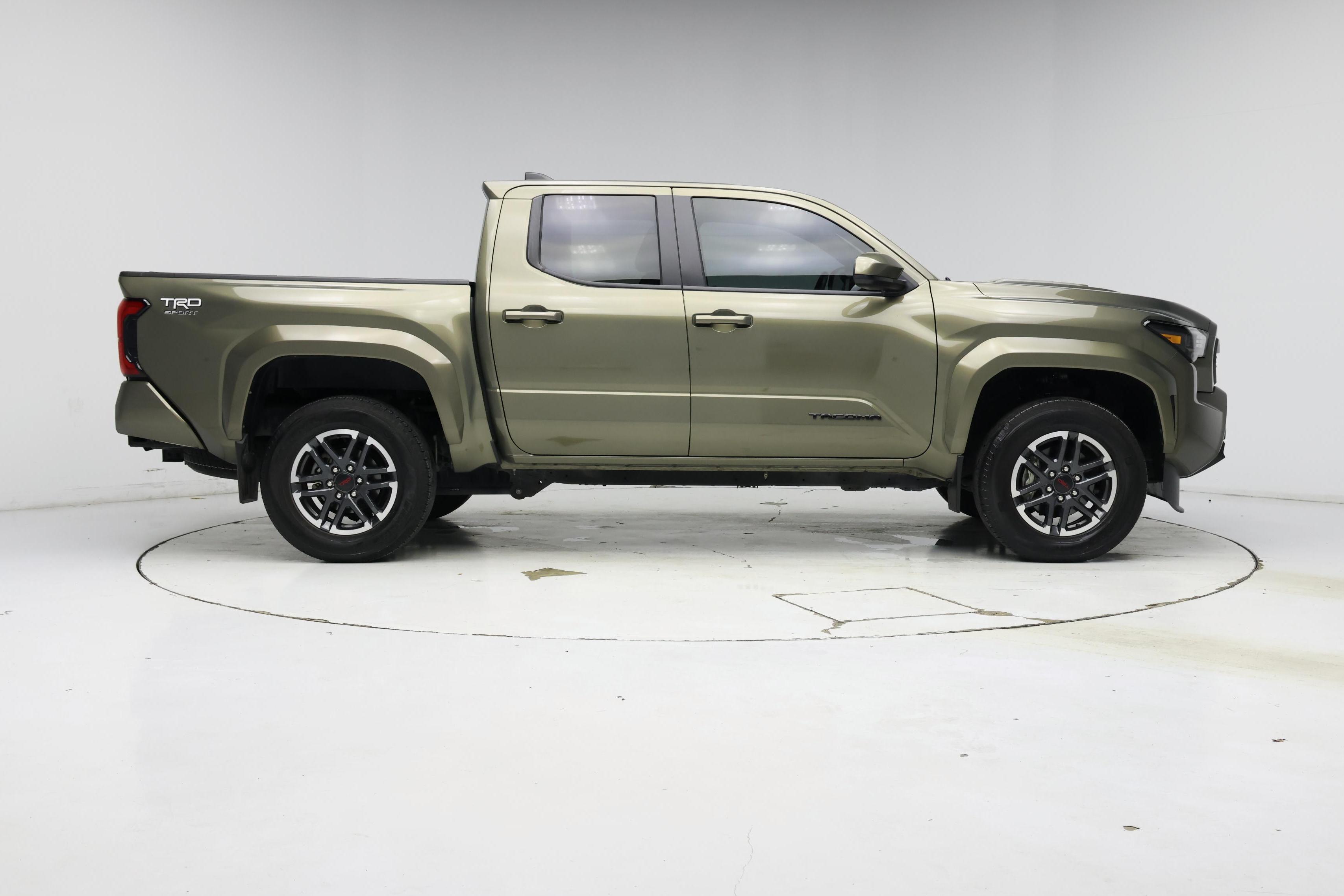Thumbnail: 2024 Toyota Tacoma - 7