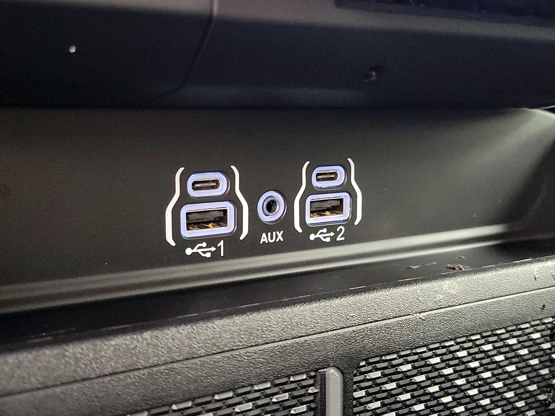 Thumbnail: 2025 RAM 1500 - 18