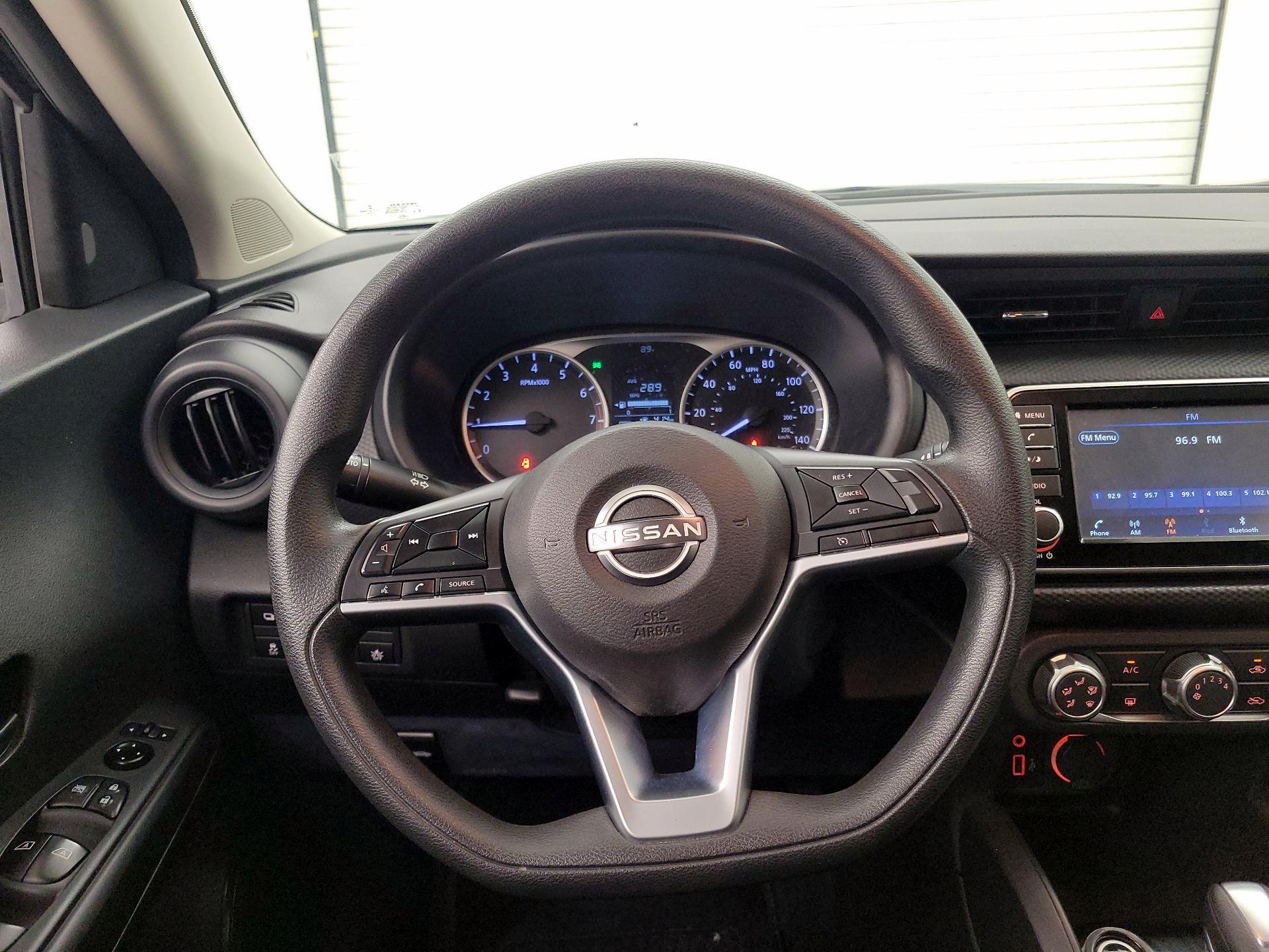 Thumbnail: 2022 Nissan Kicks - 10