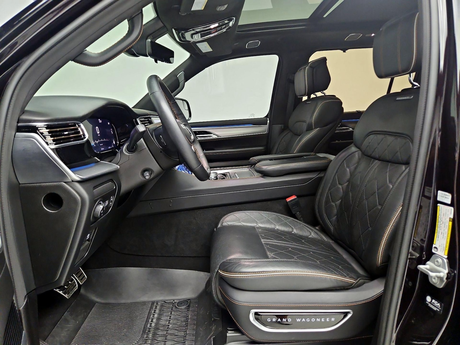 2023 Jeep Grand Wagoneer Series III - Photo 12
