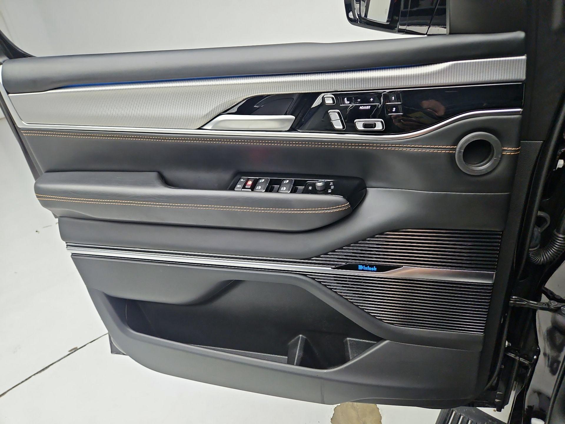 Thumbnail: 2023 Jeep Grand Wagoneer - 12
