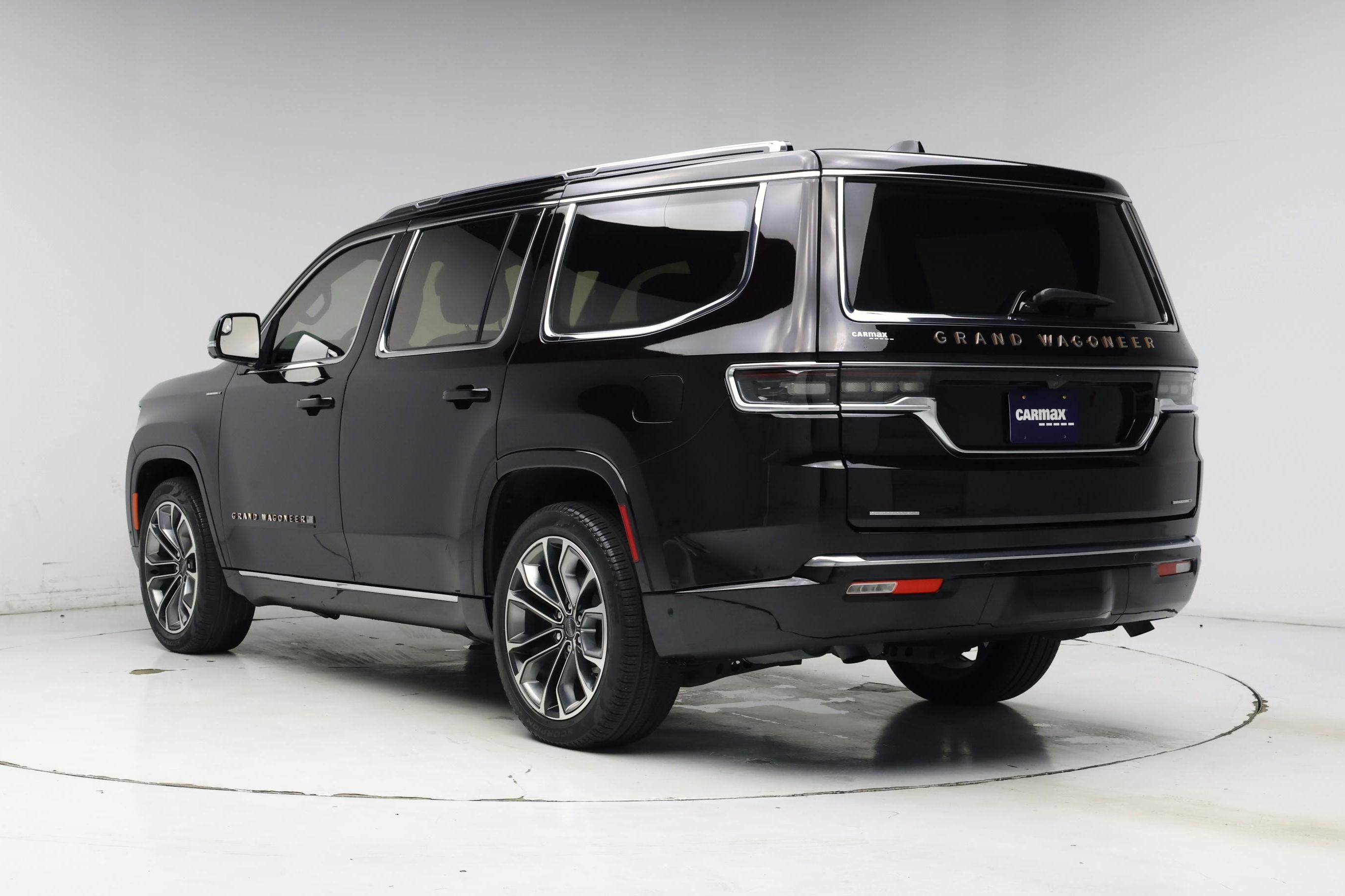 Thumbnail: 2023 Jeep Grand Wagoneer - 2