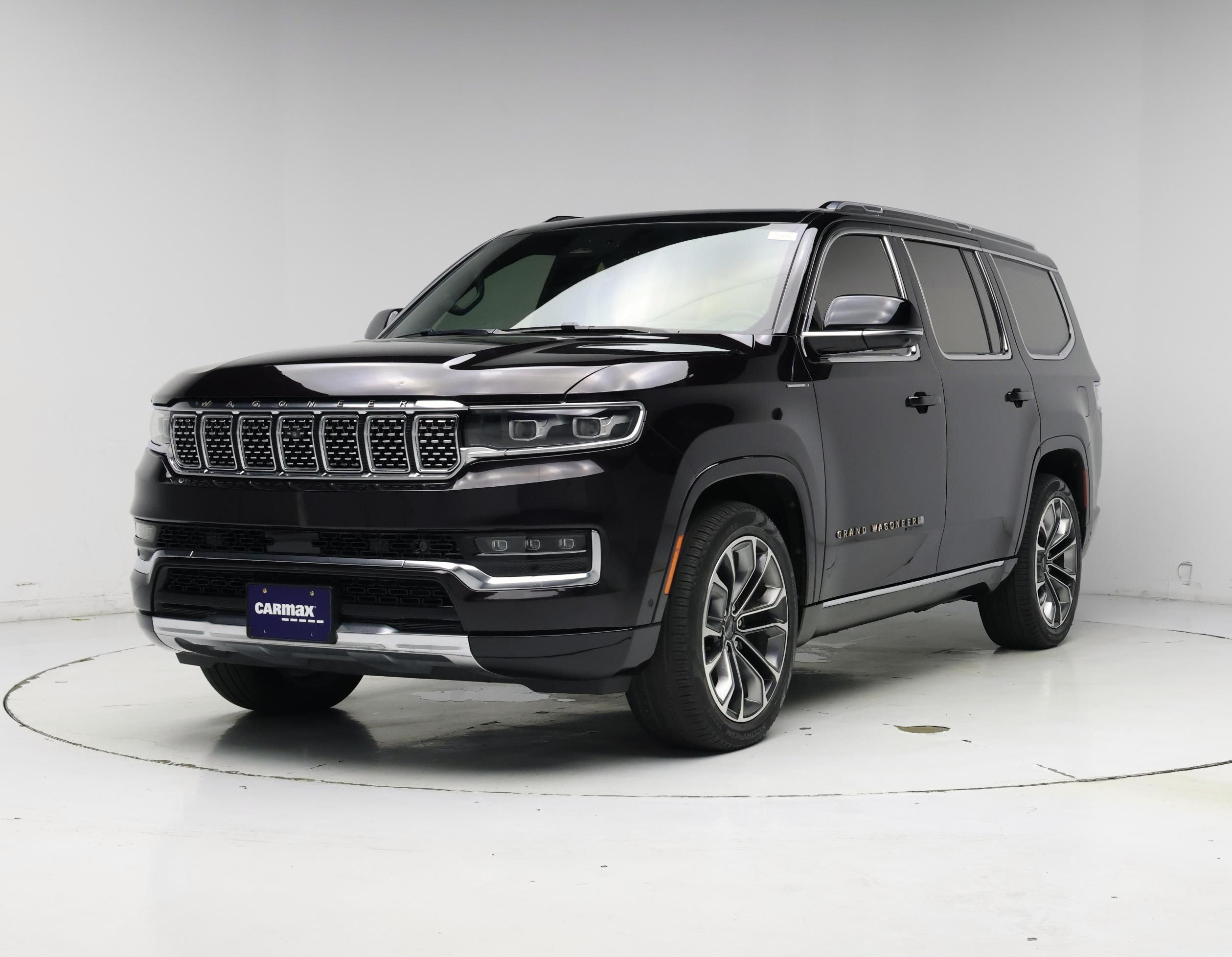 Thumbnail: 2023 Jeep Grand Wagoneer - 4