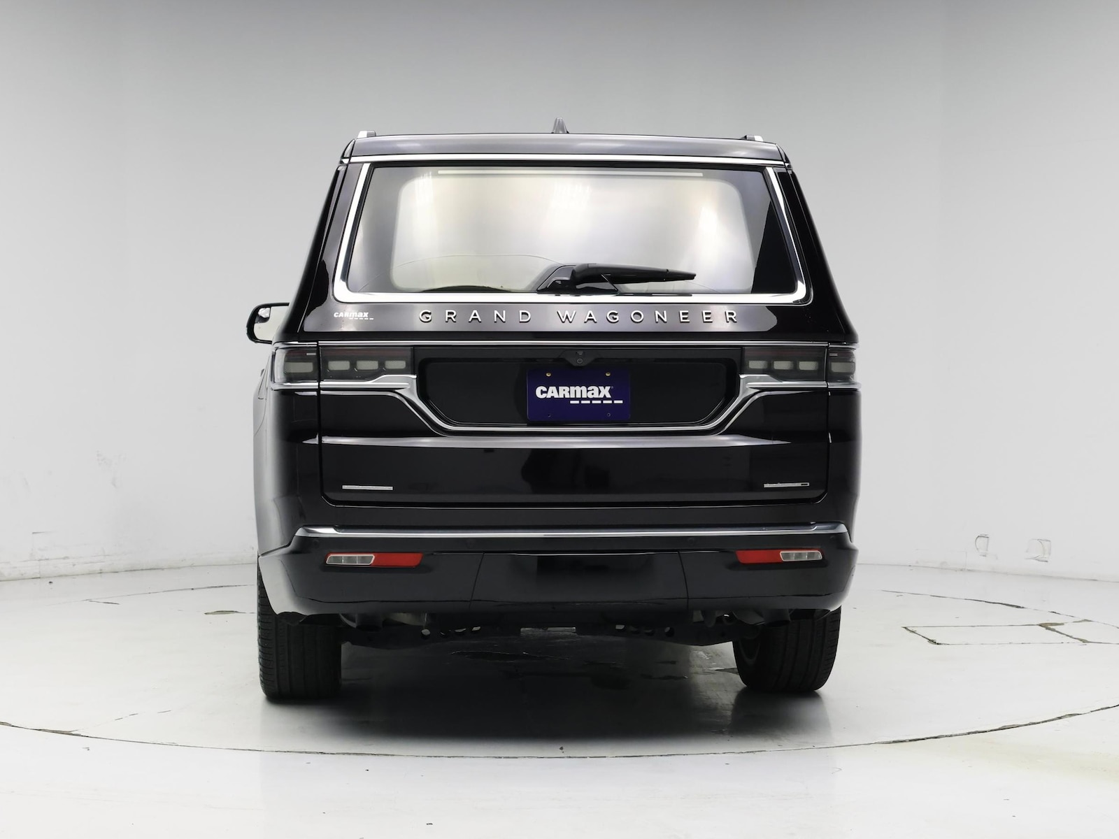 2023 Jeep Grand Wagoneer Series III - Photo 7