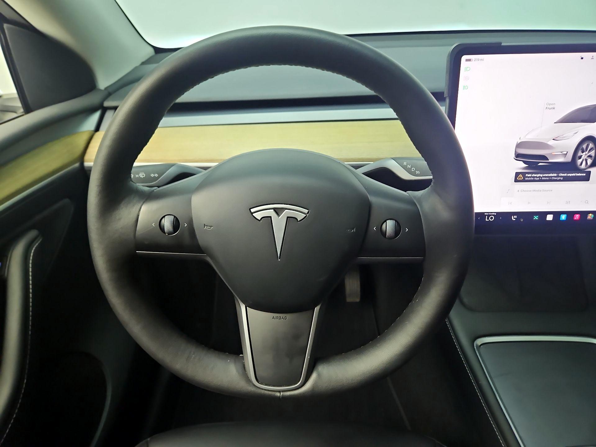 Thumbnail: 2023 Tesla Model Y - 10