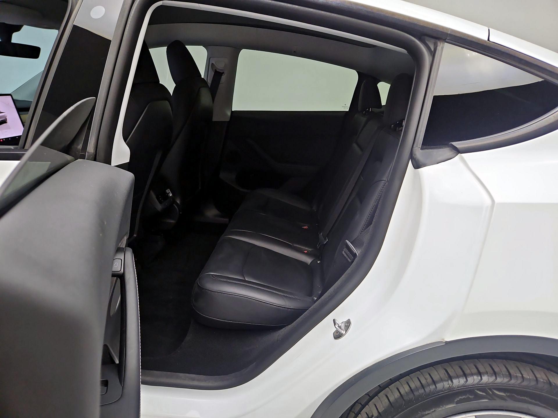 Thumbnail: 2023 Tesla Model Y - 19