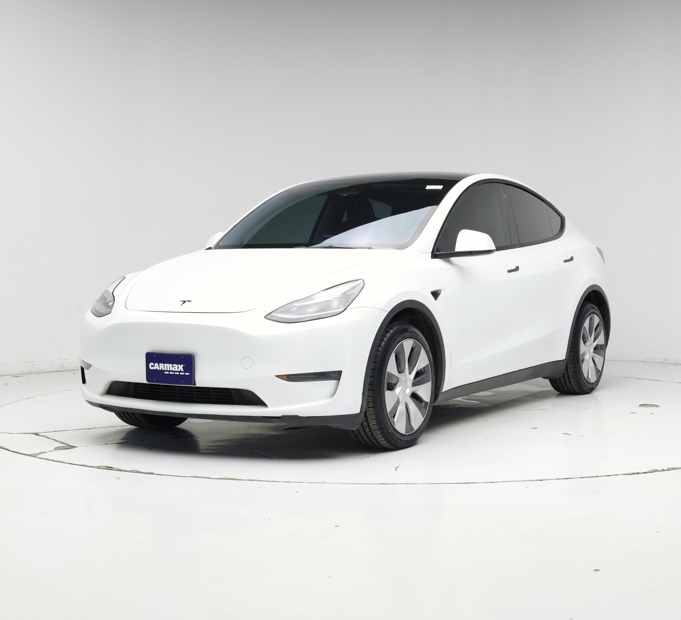 Thumbnail: 2023 Tesla Model Y - 4
