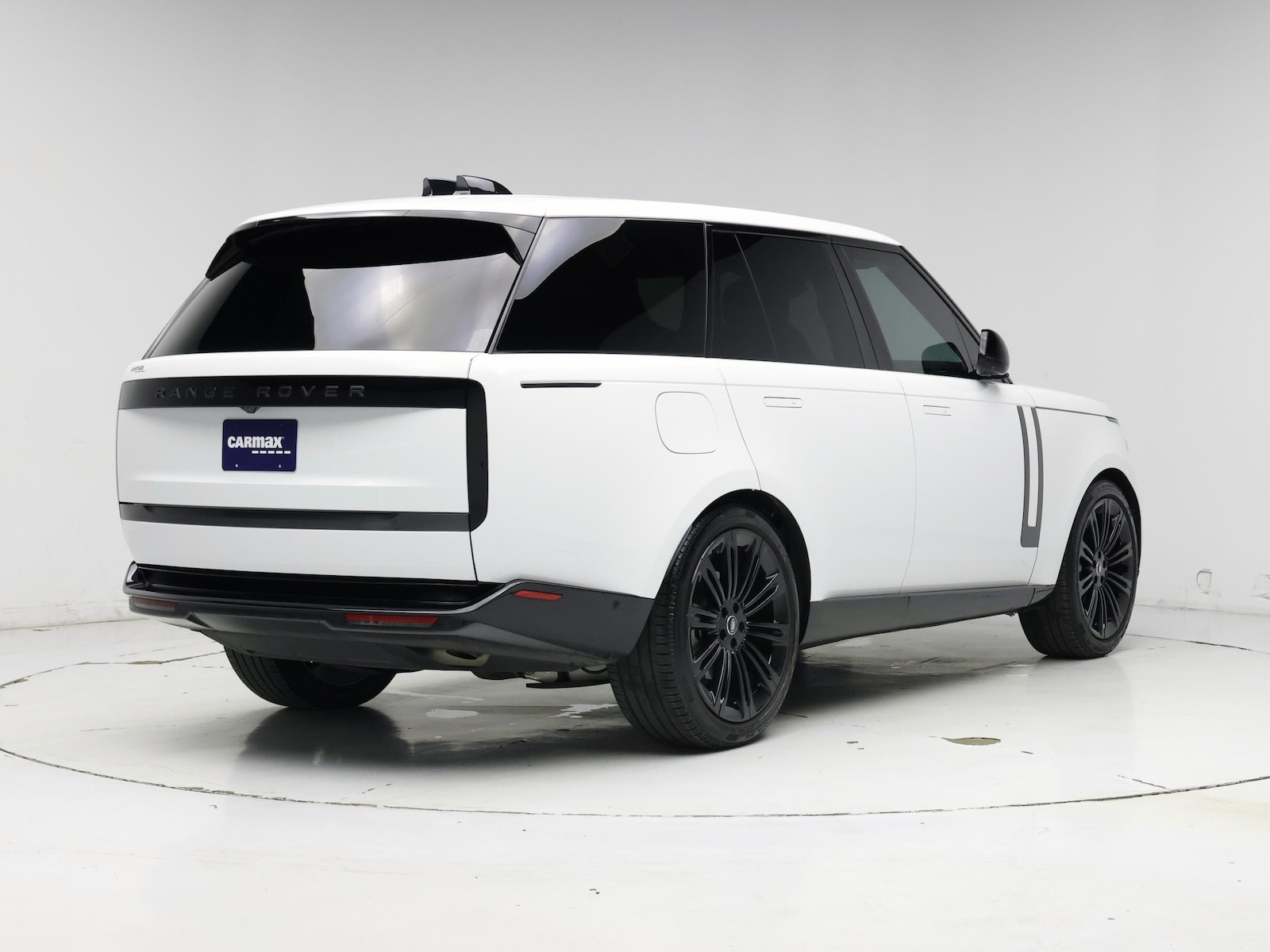 2025 Land Rover Range Rover SE - Photo 9