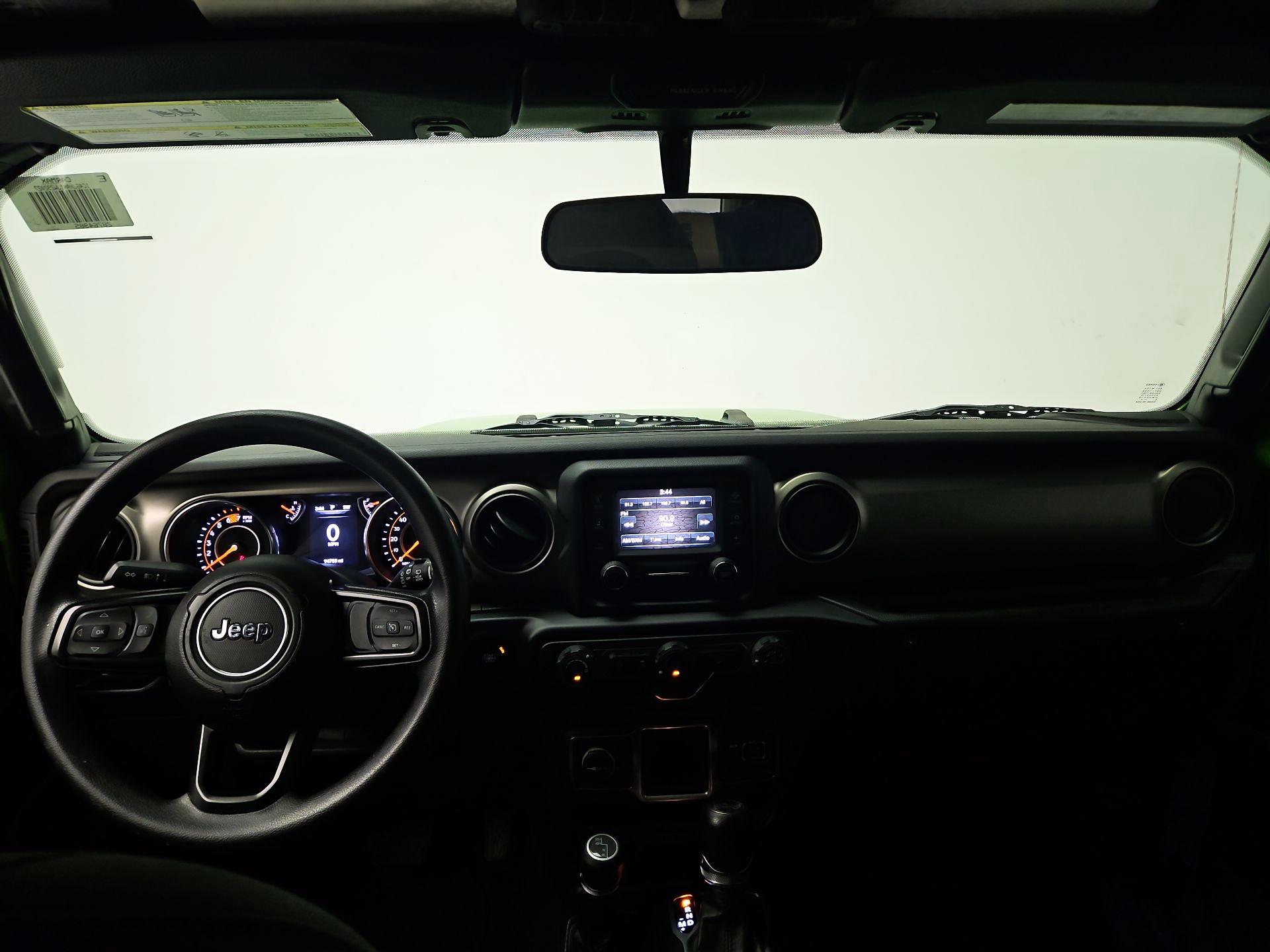 Thumbnail: 2018 Jeep Wrangler - 9
