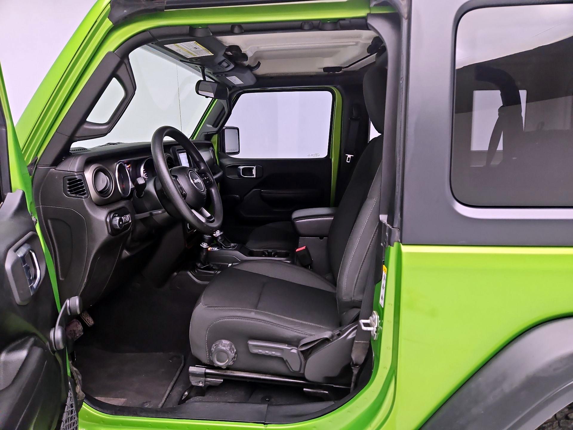 Thumbnail: 2018 Jeep Wrangler - 11