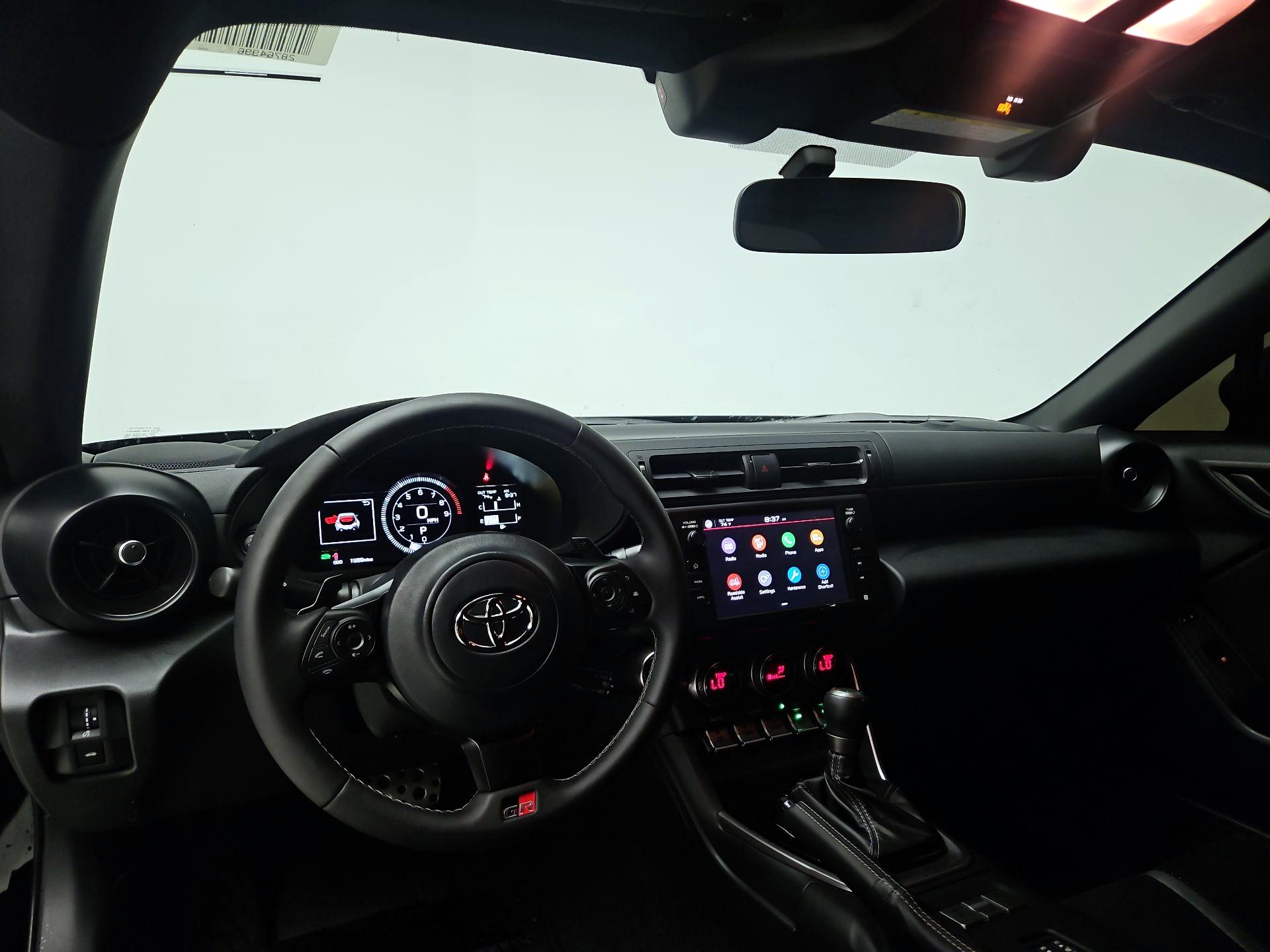 Thumbnail: 2026 Toyota GR86 - 9