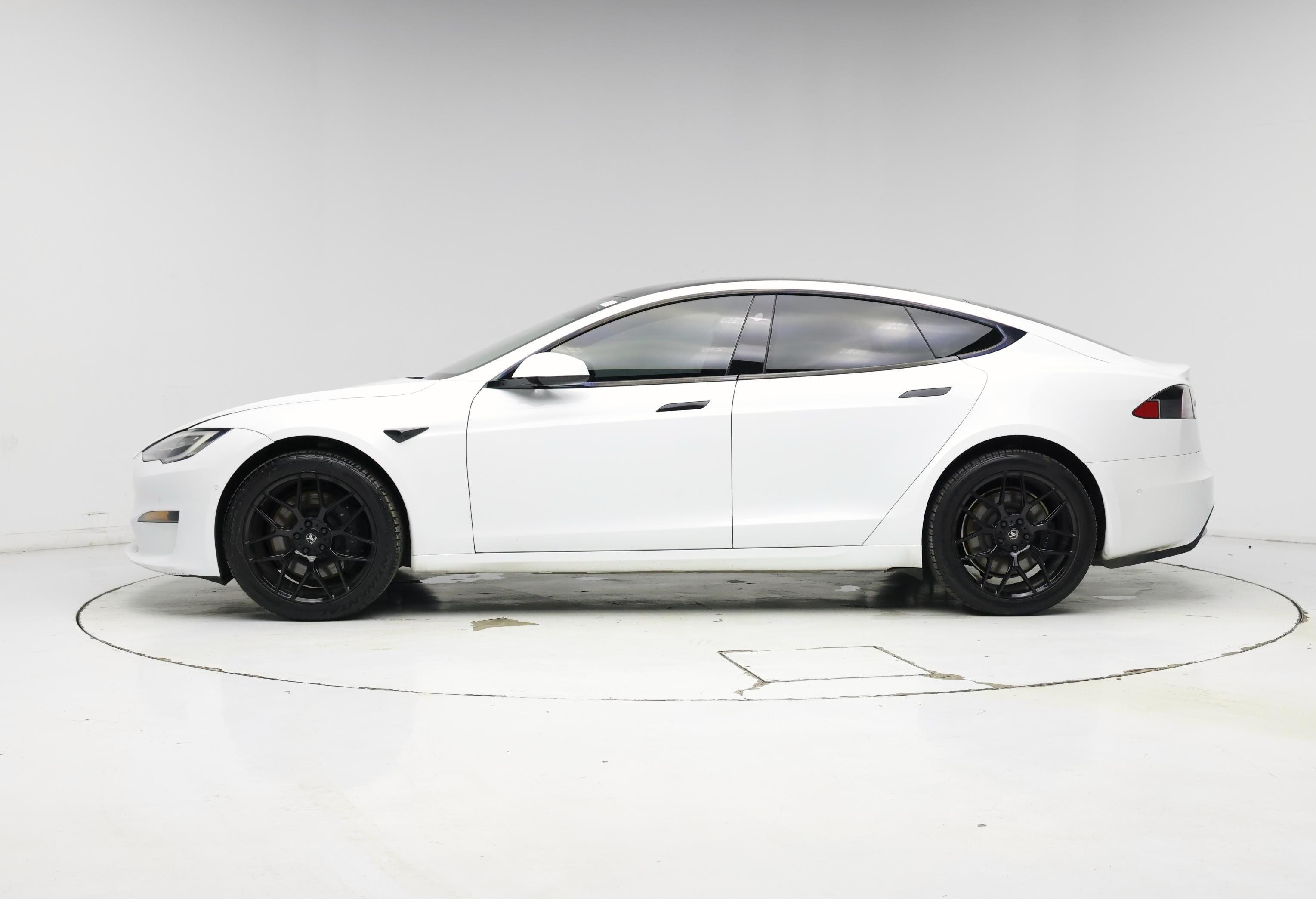 Thumbnail: 2021 Tesla Model S - 3