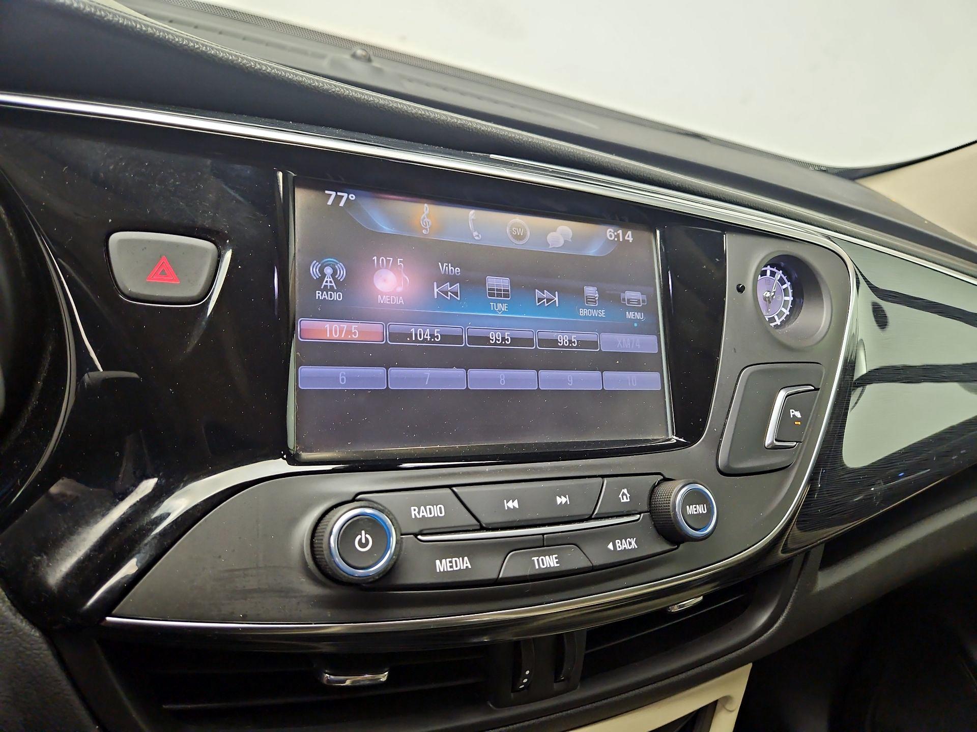 Thumbnail: 2017 Buick Envision - 15