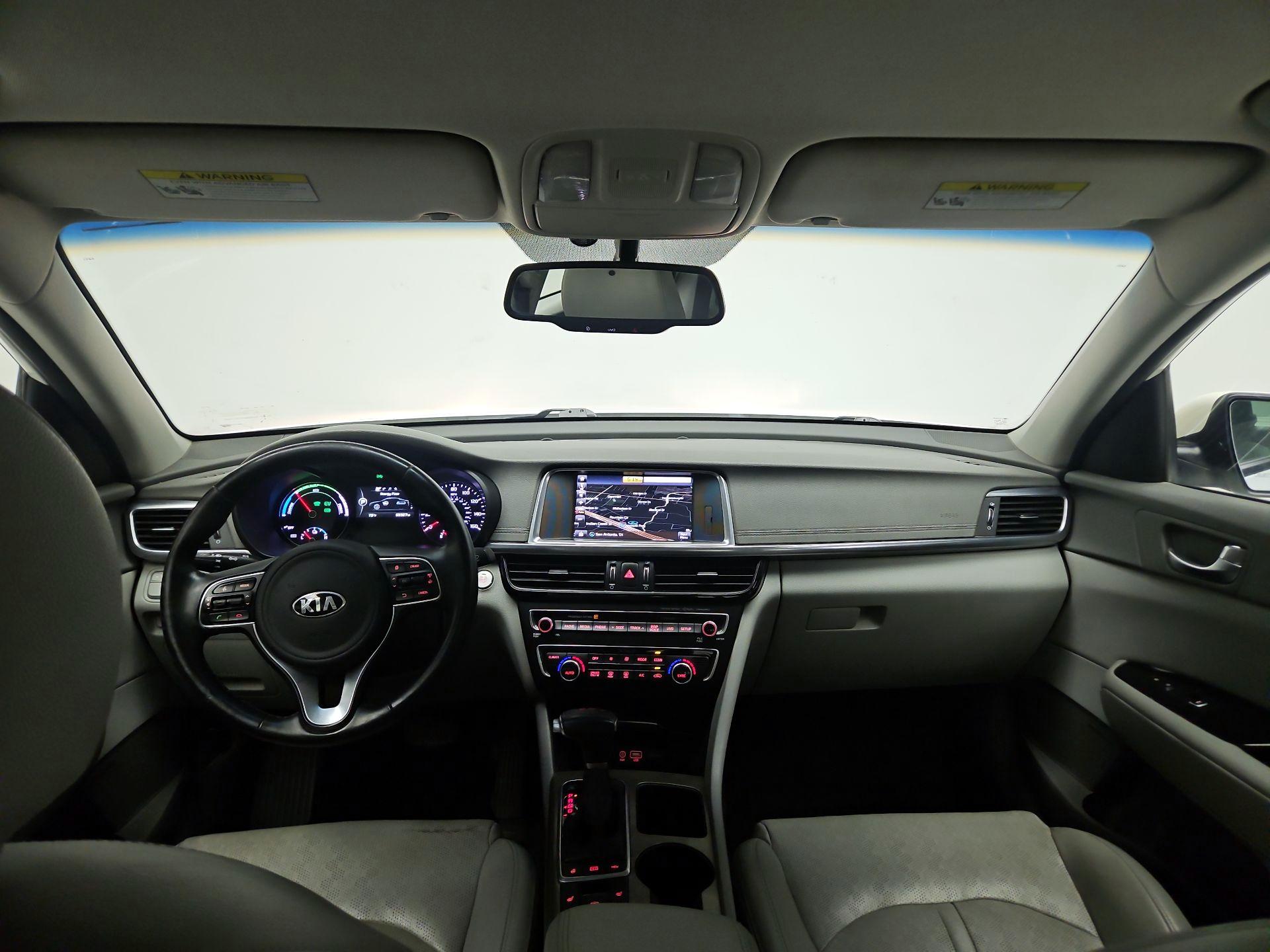 Thumbnail: 2017 Kia Optima - 9