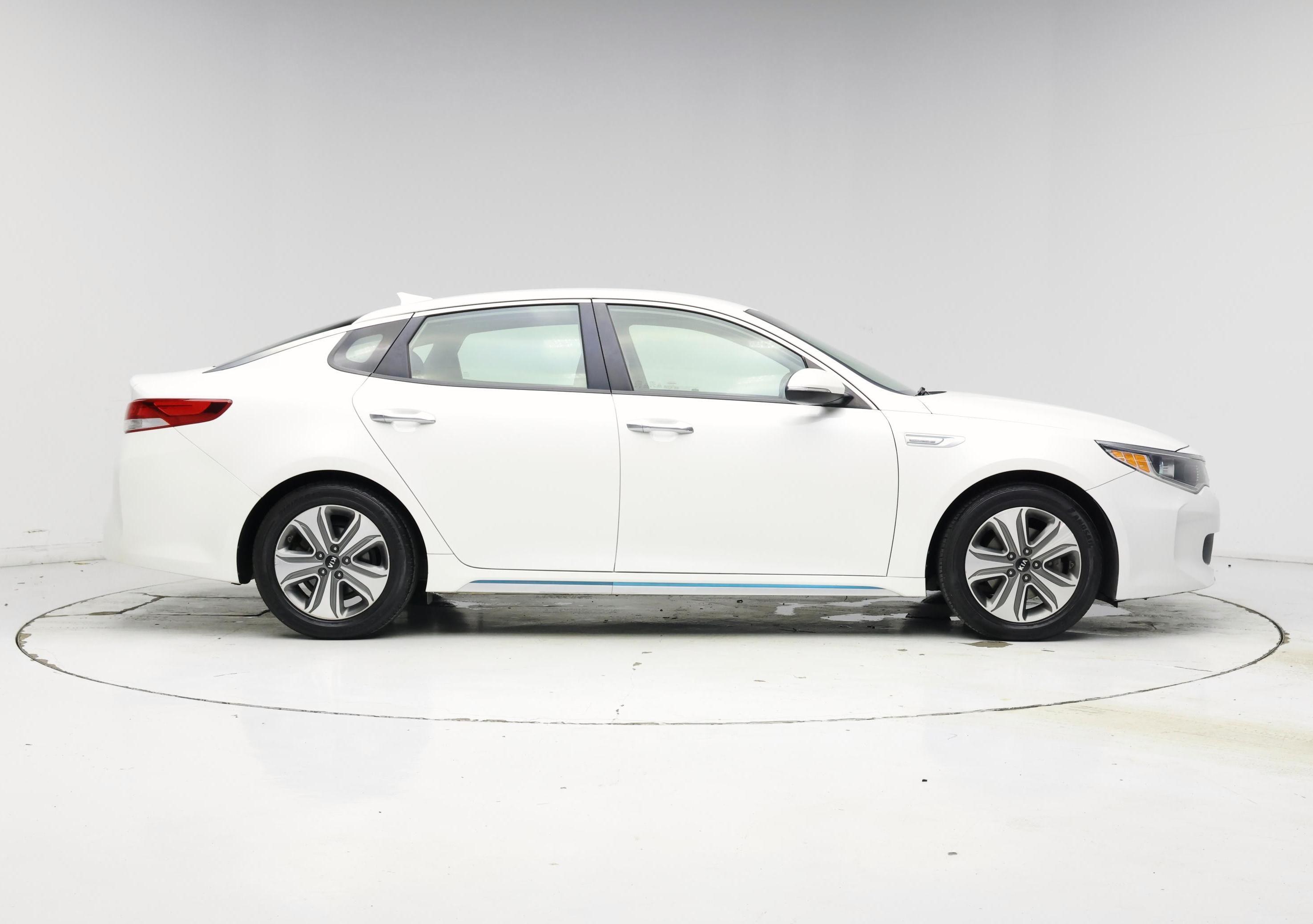 Thumbnail: 2017 Kia Optima - 7