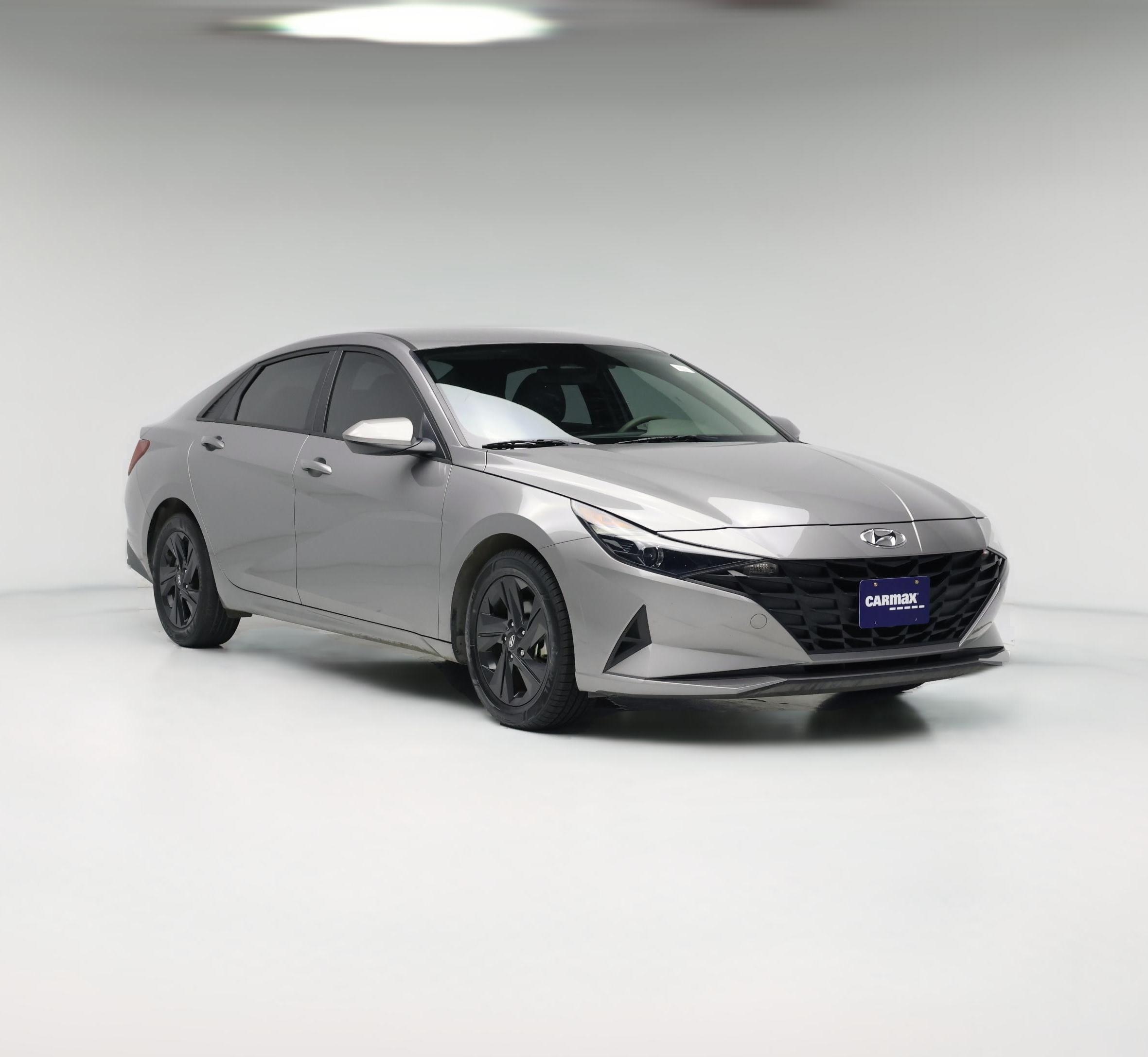 Thumbnail: 2022 Hyundai Elantra - 1
