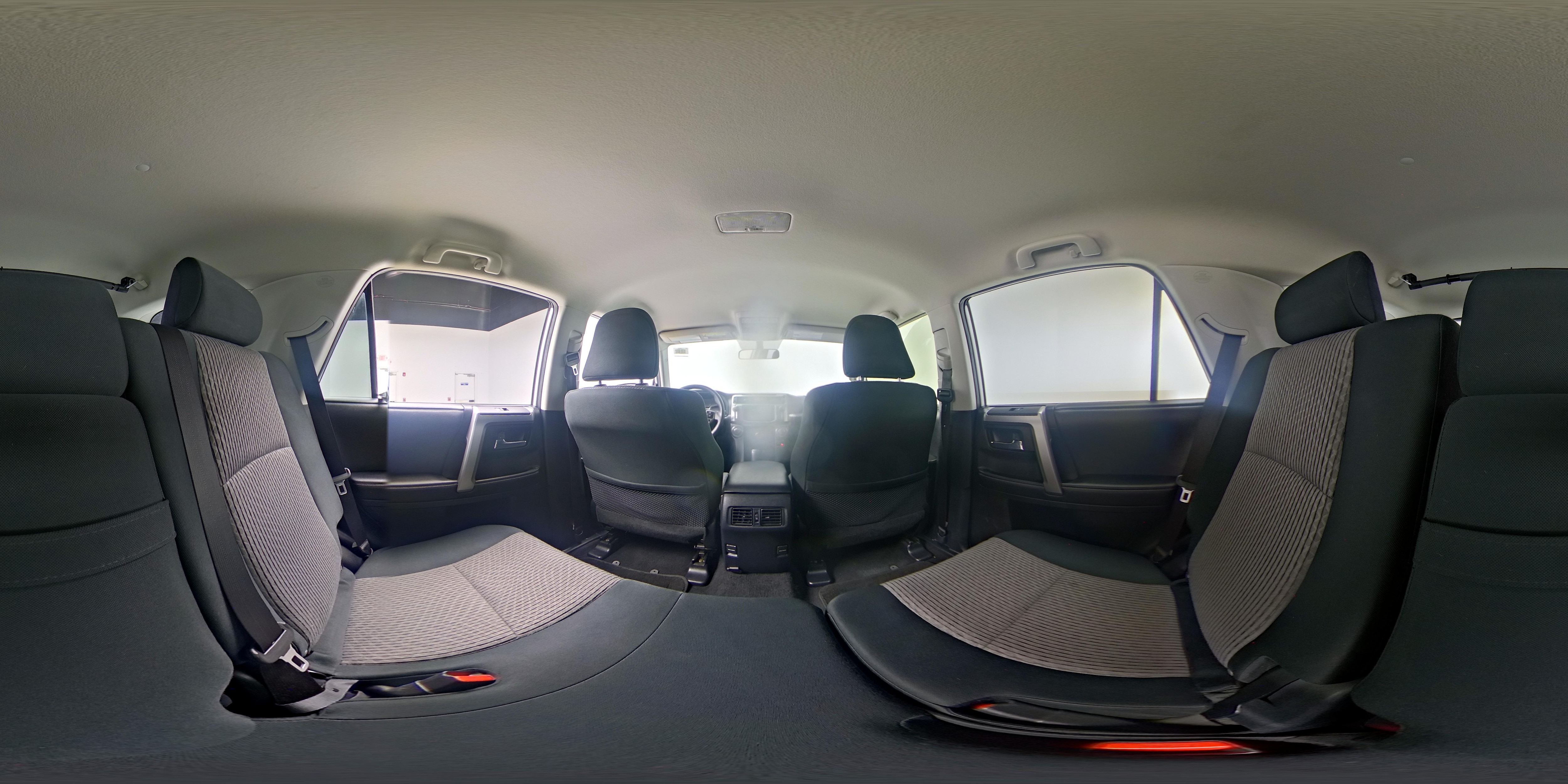 2019 Toyota 4Runner SR5 - Photo 25