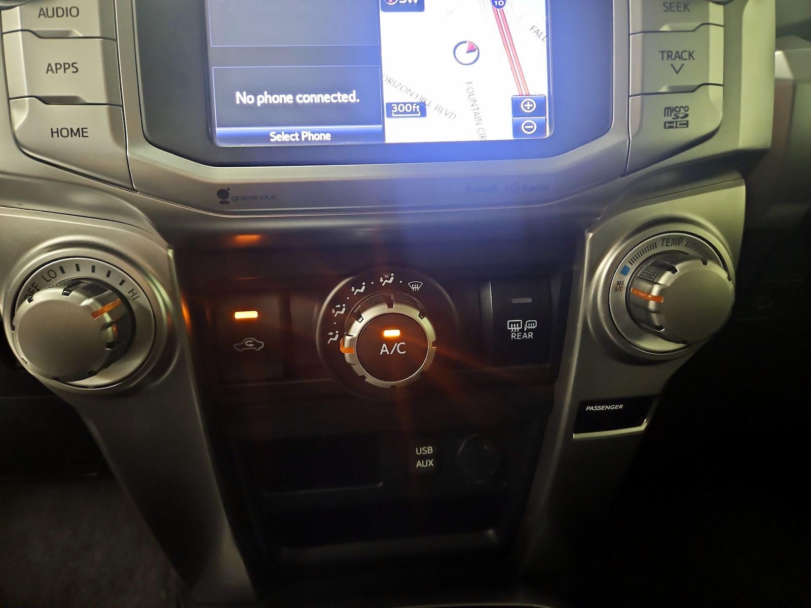 2019 Toyota 4Runner SR5 - Photo 17