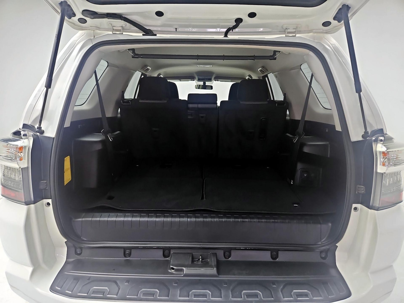 2019 Toyota 4Runner SR5 - Photo 21