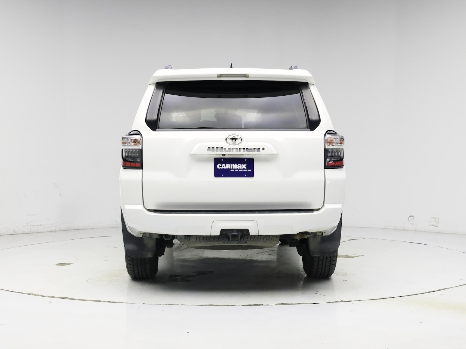 2019 Toyota 4Runner SR5 - Photo 7