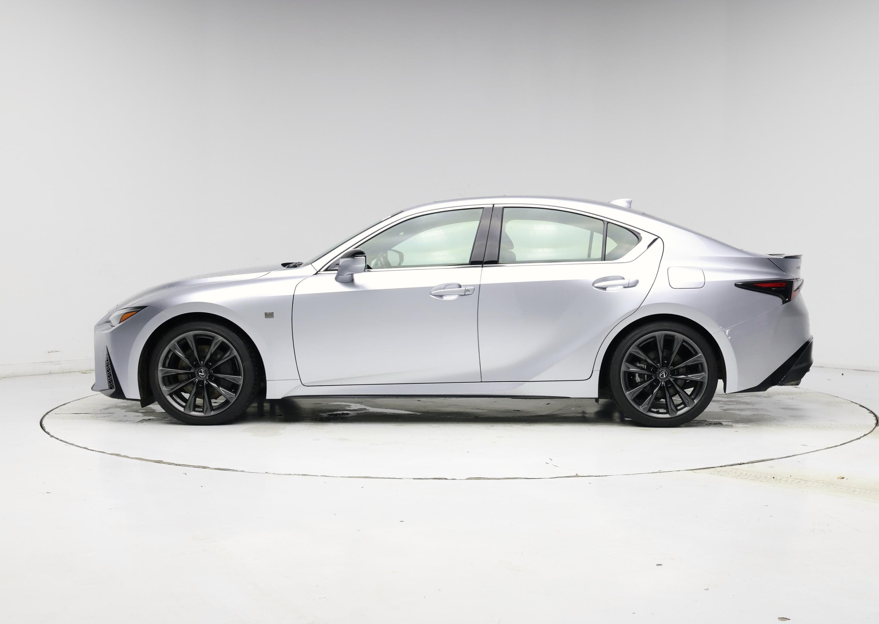 Thumbnail: 2024 Lexus IS - 3