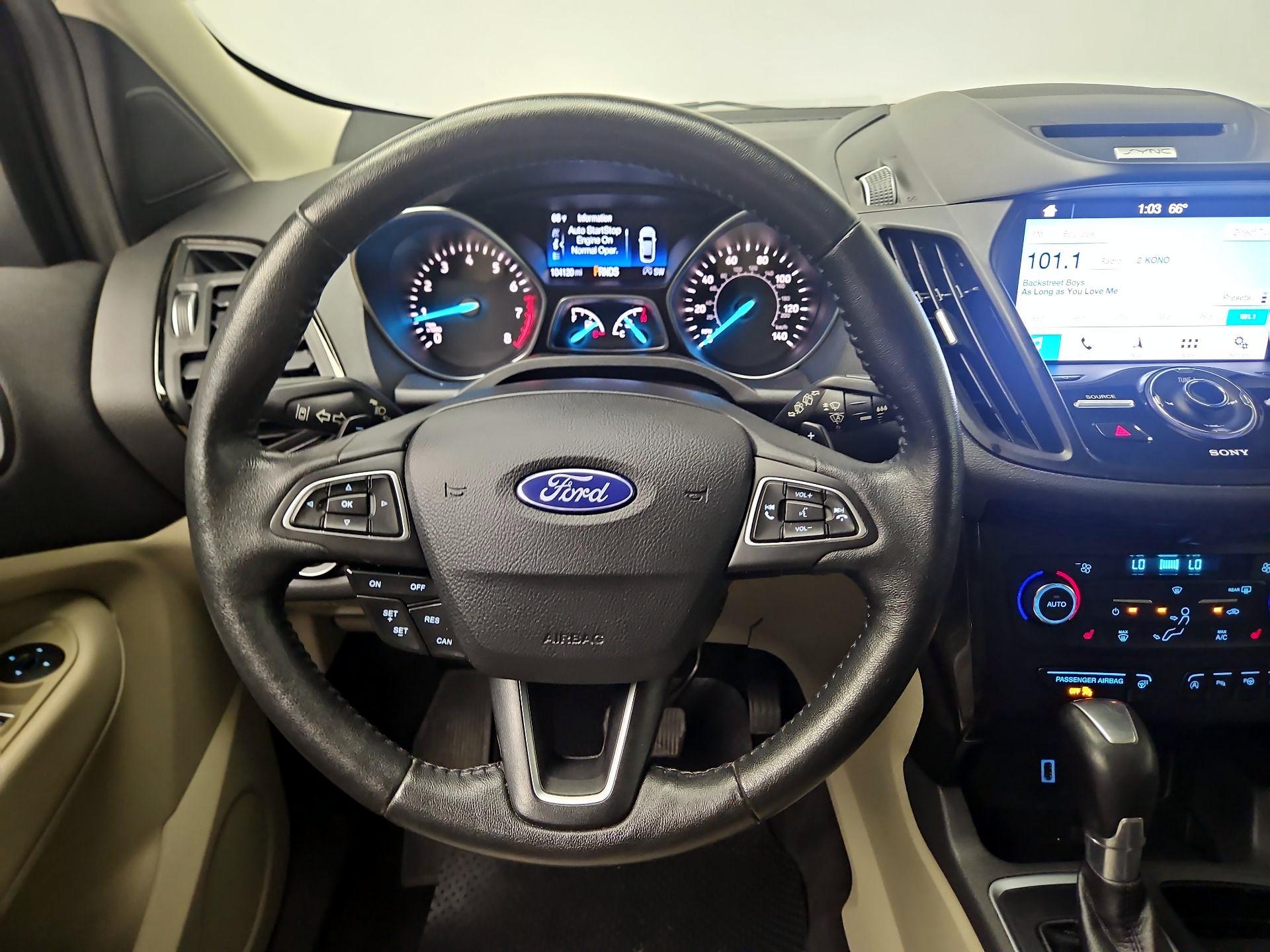 Thumbnail: 2017 Ford Escape - 10