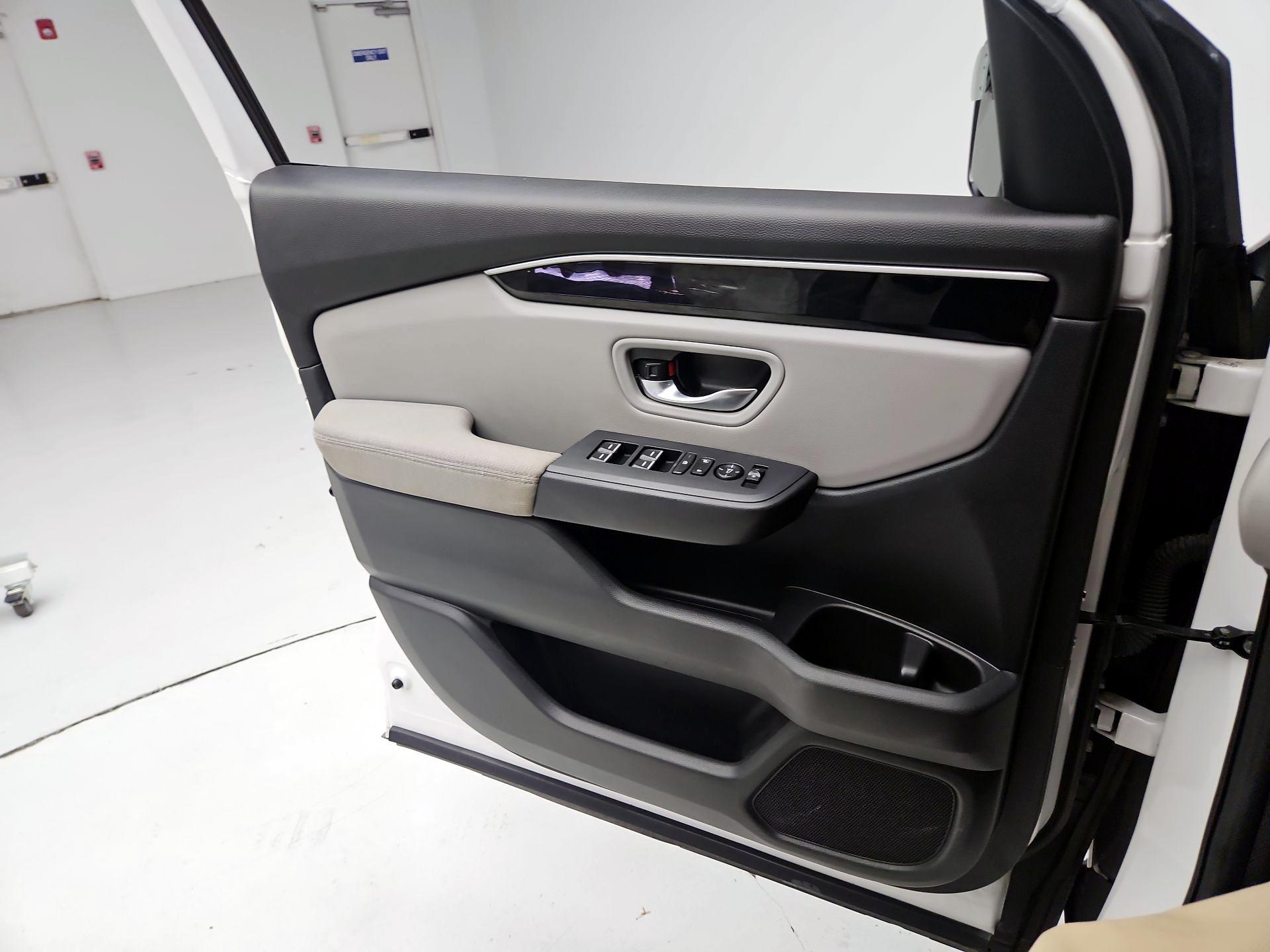 Thumbnail: 2024 Honda Pilot - 12