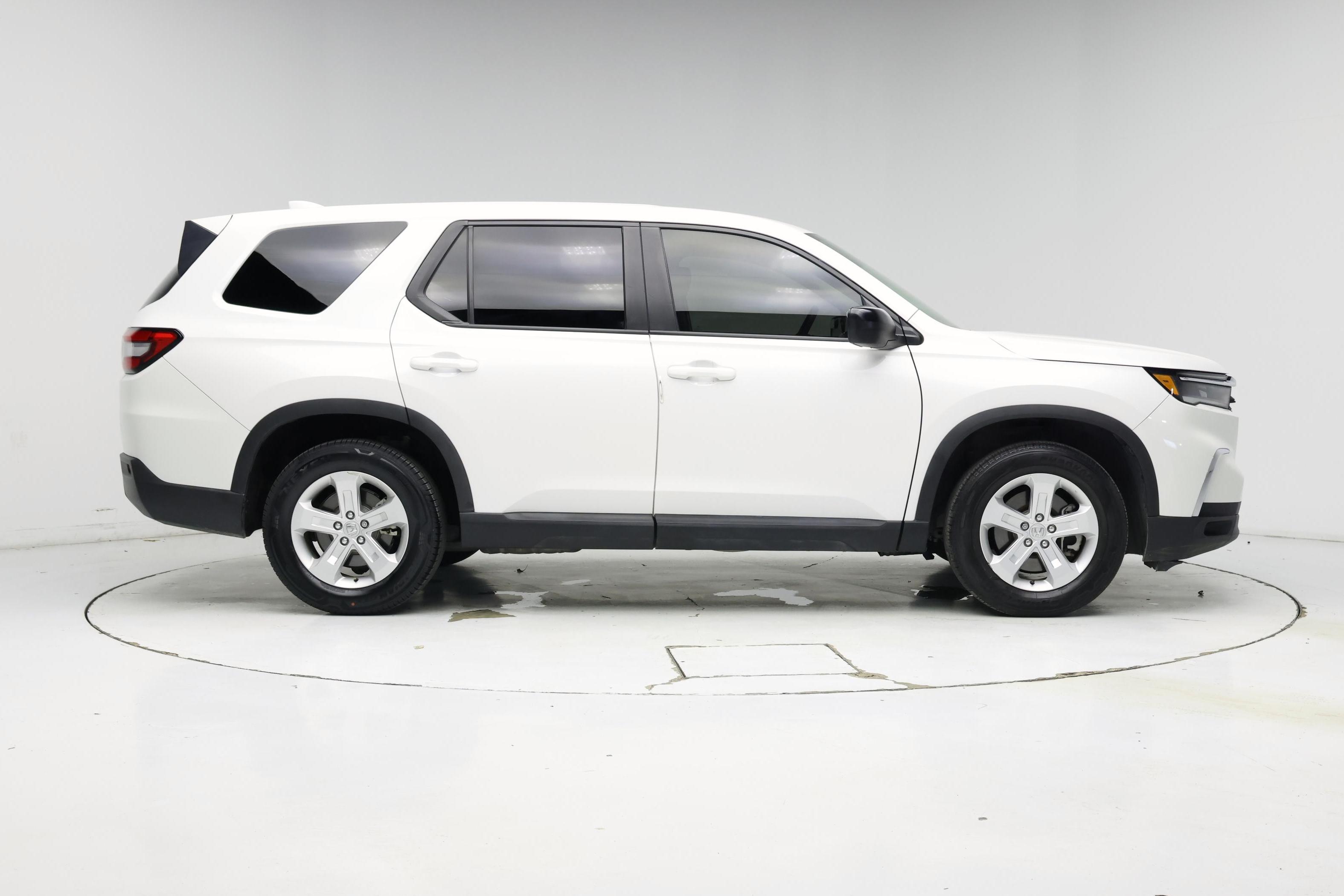 Thumbnail: 2024 Honda Pilot - 7