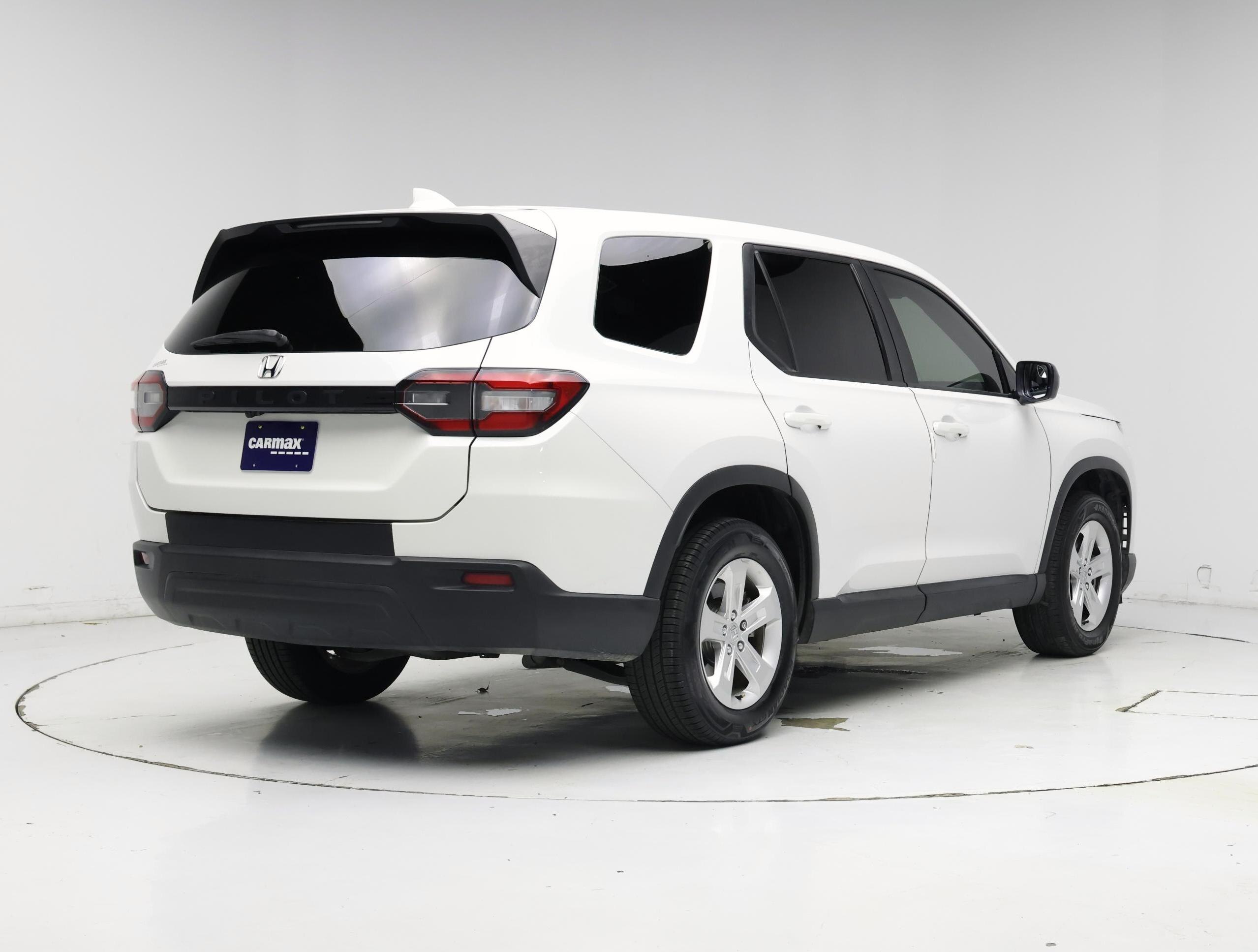 Thumbnail: 2024 Honda Pilot - 8