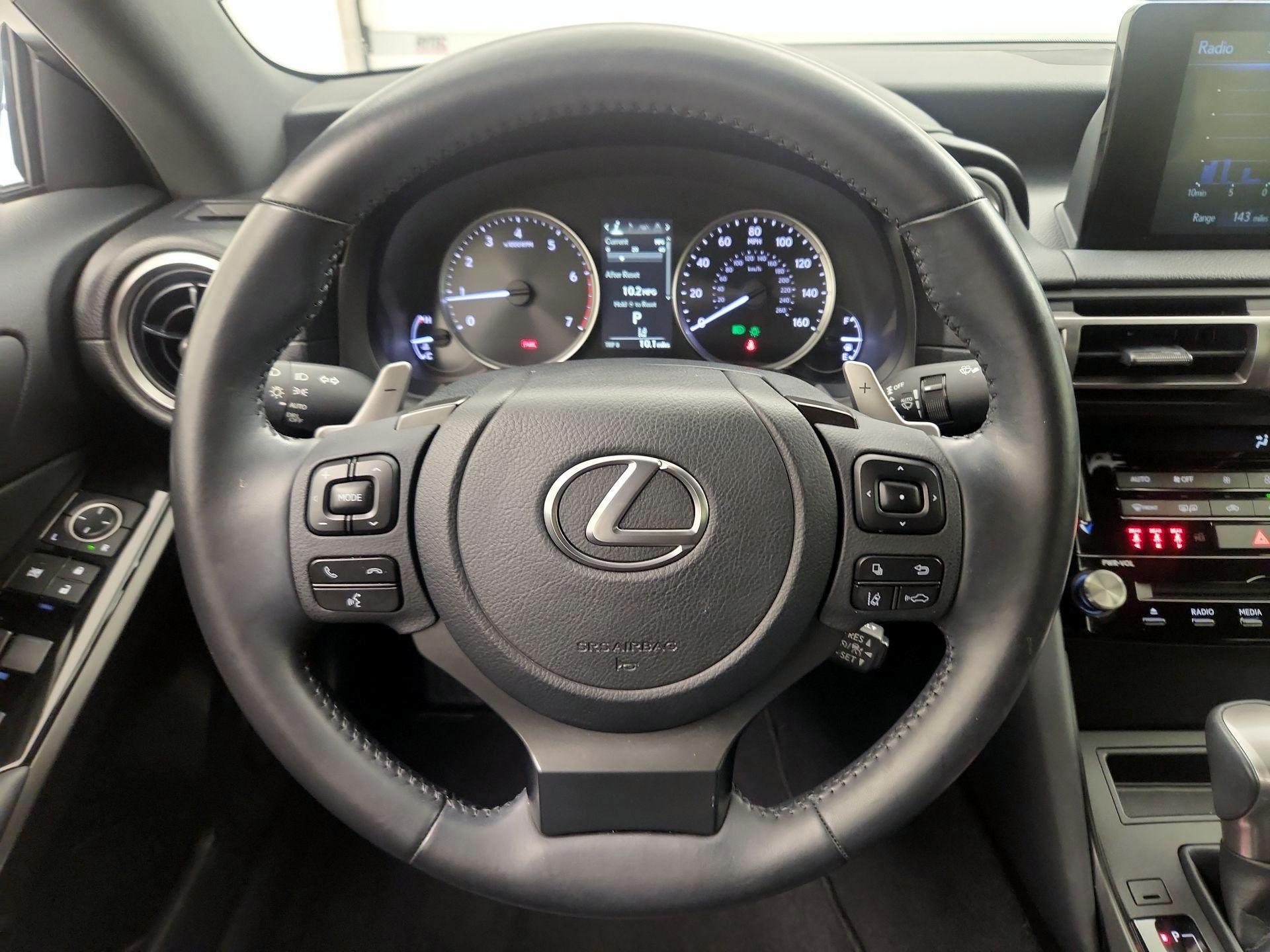 Thumbnail: 2021 Lexus IS - 10