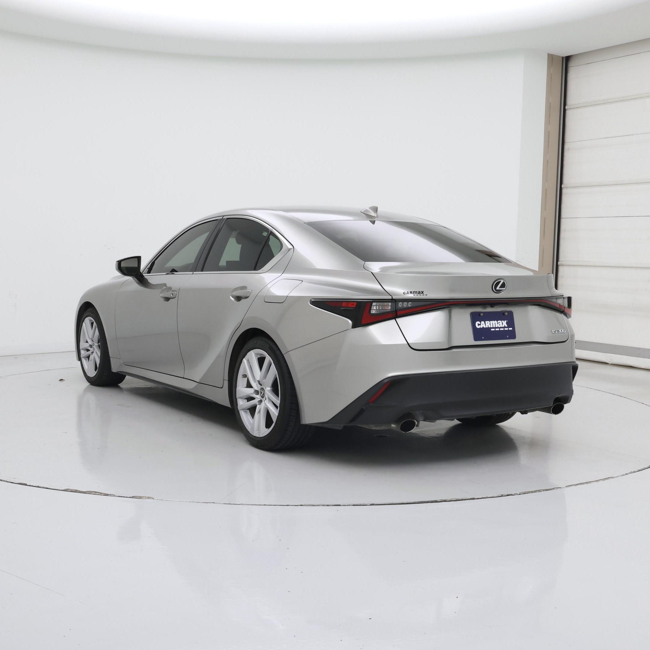 Thumbnail: 2021 Lexus IS - 2