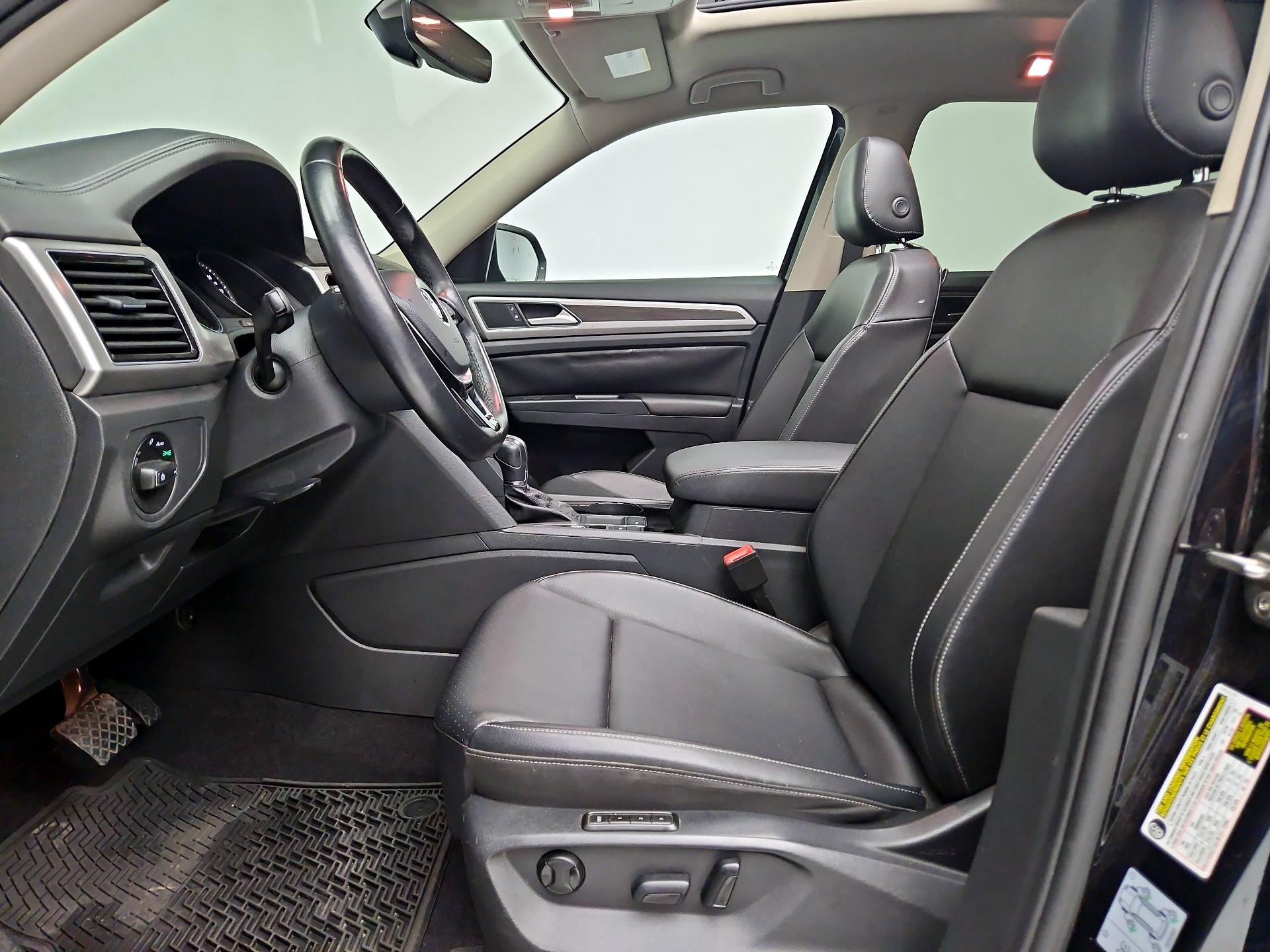 Thumbnail: 2018 Volkswagen Atlas - 11