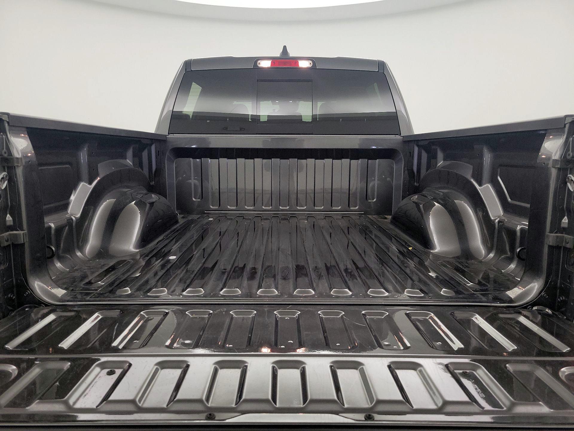 Thumbnail: 2025 RAM 1500 - 20