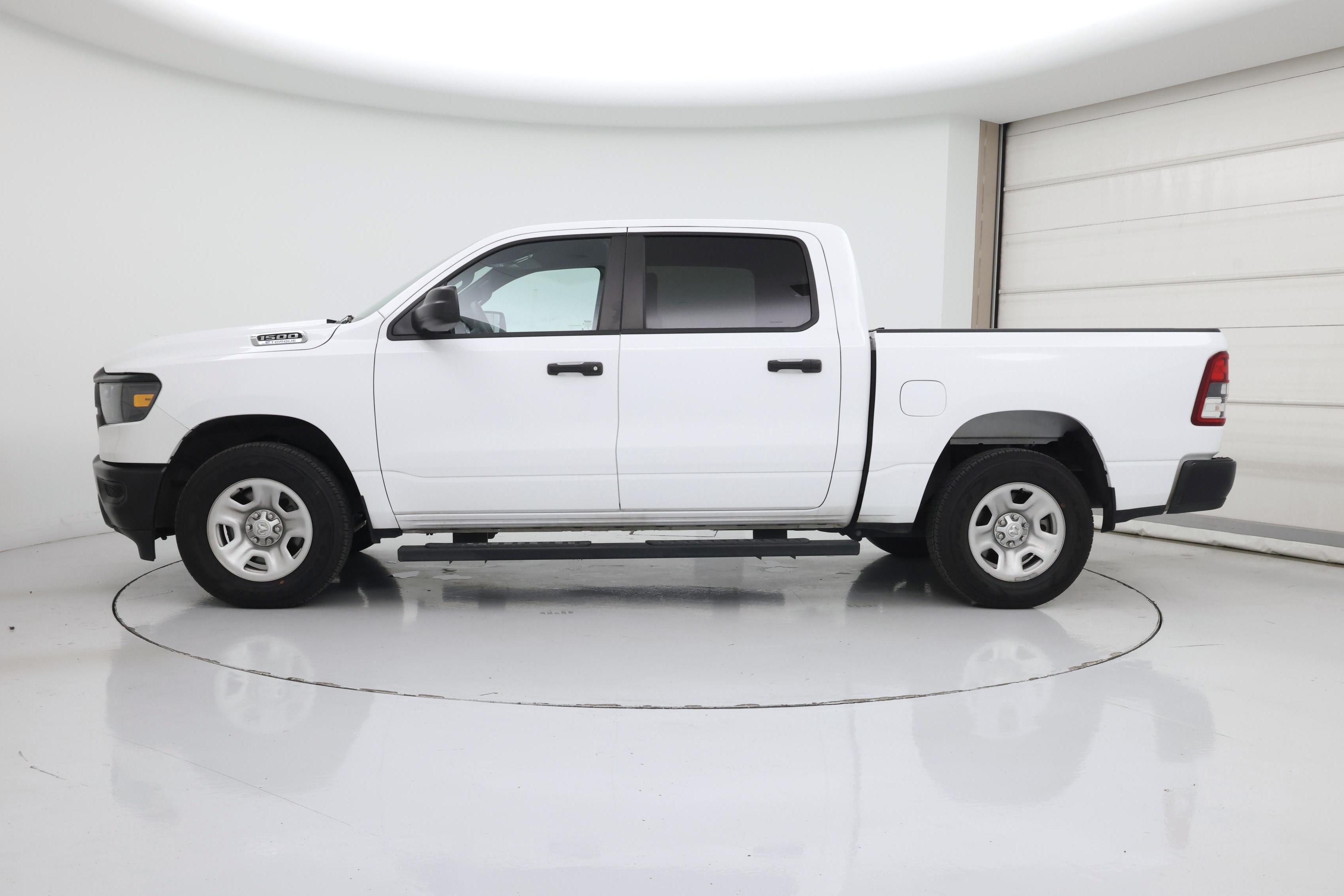 Thumbnail: 2024 RAM 1500 - 3