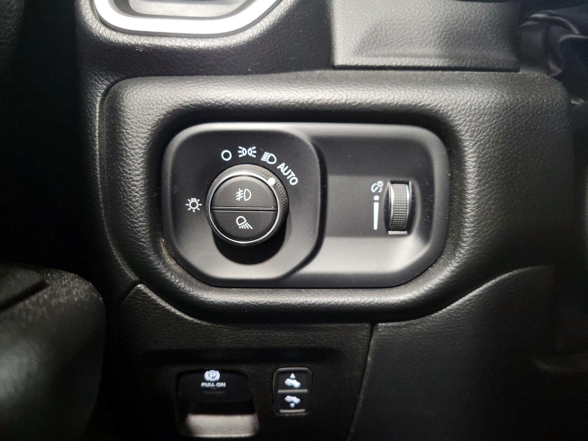 Thumbnail: 2022 RAM 1500 - 13