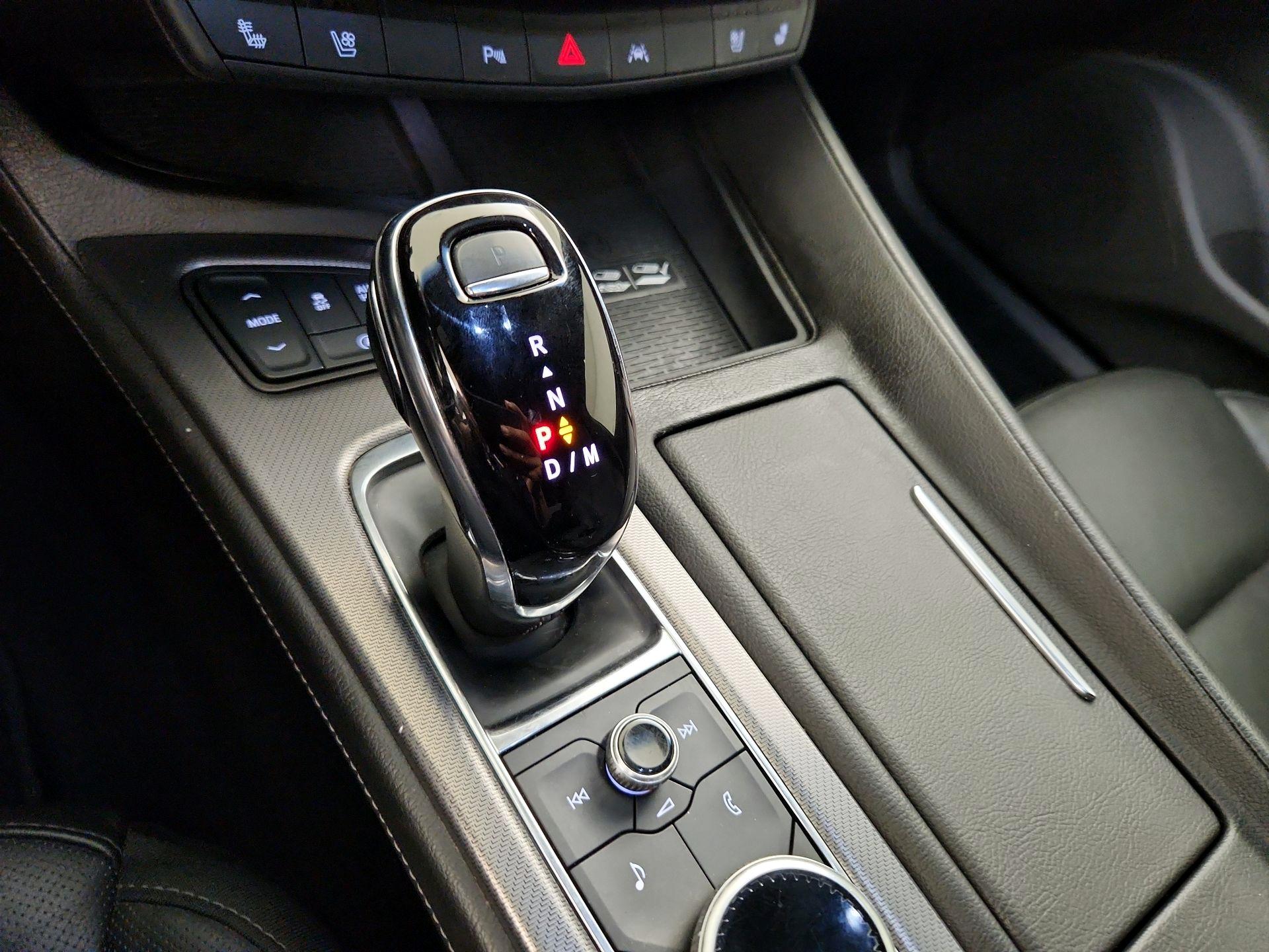 Thumbnail: 2023 Cadillac CT5 - 17