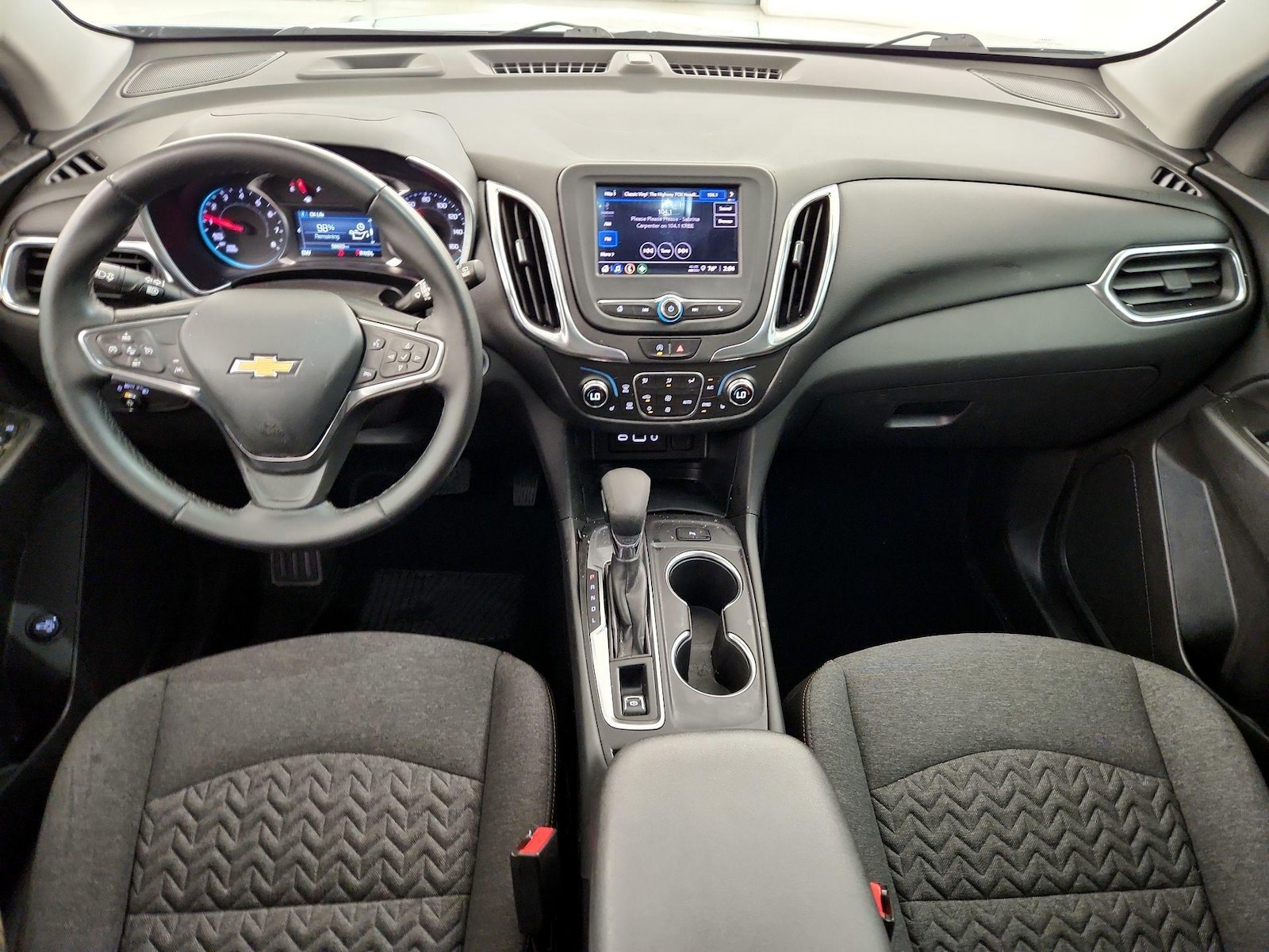2024 Chevrolet Equinox LT - Photo 10