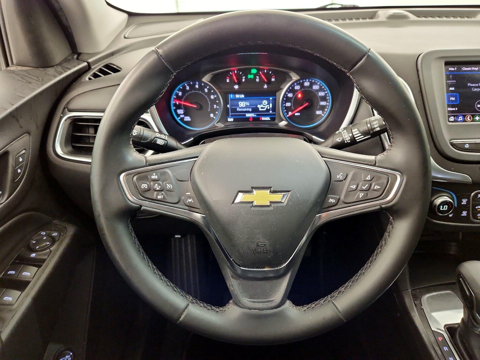 2024 Chevrolet Equinox LT - Photo 11