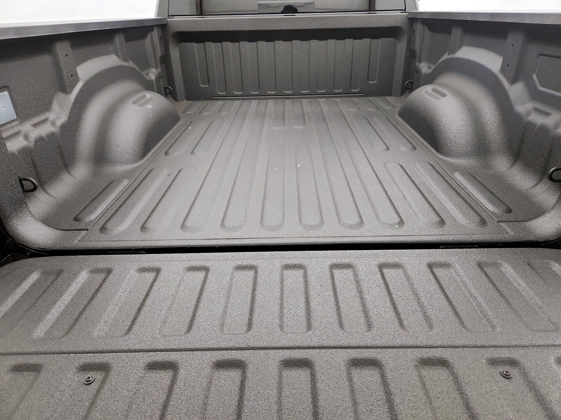 Thumbnail: 2025 RAM 1500 - 20