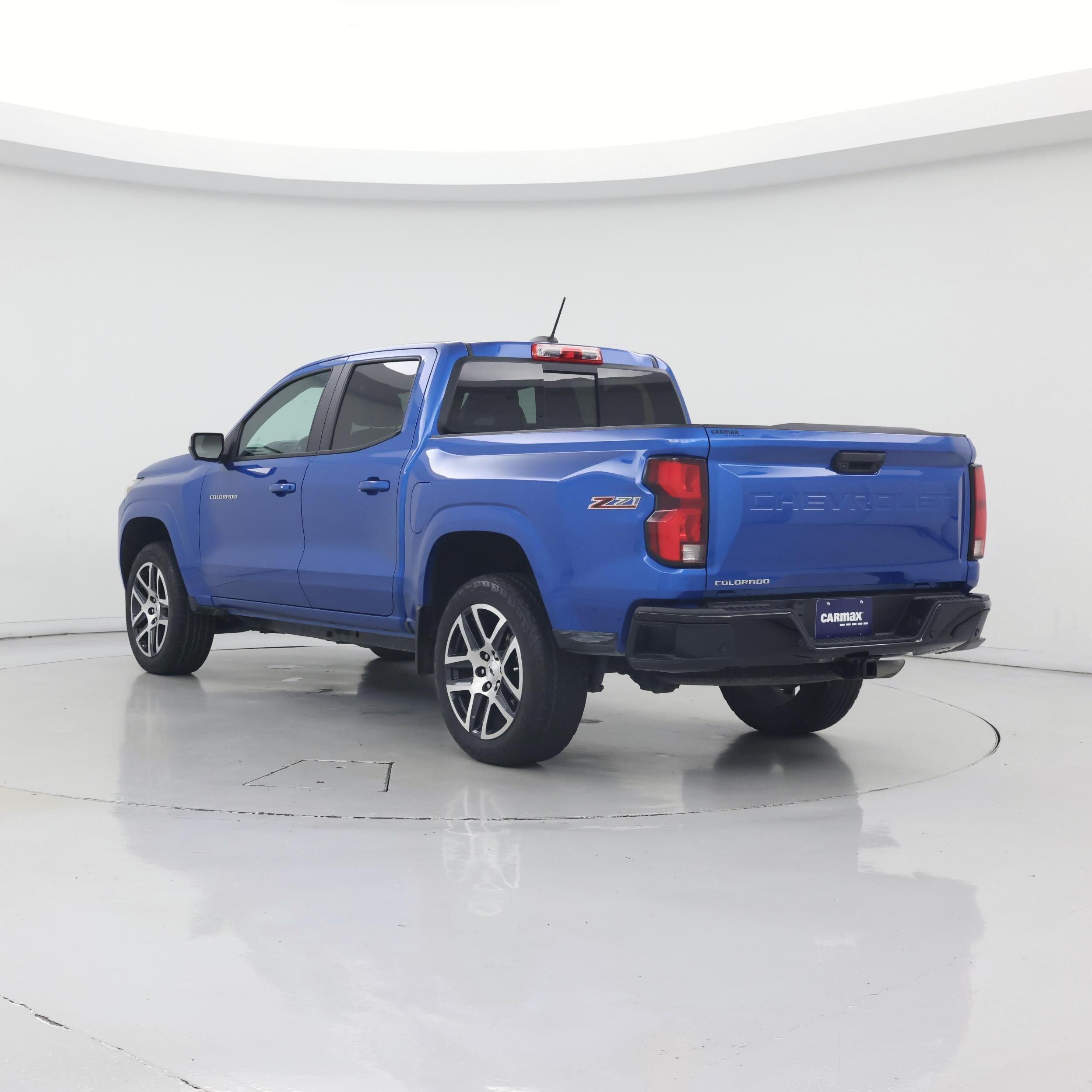 Thumbnail: 2023 Chevrolet Colorado - 2