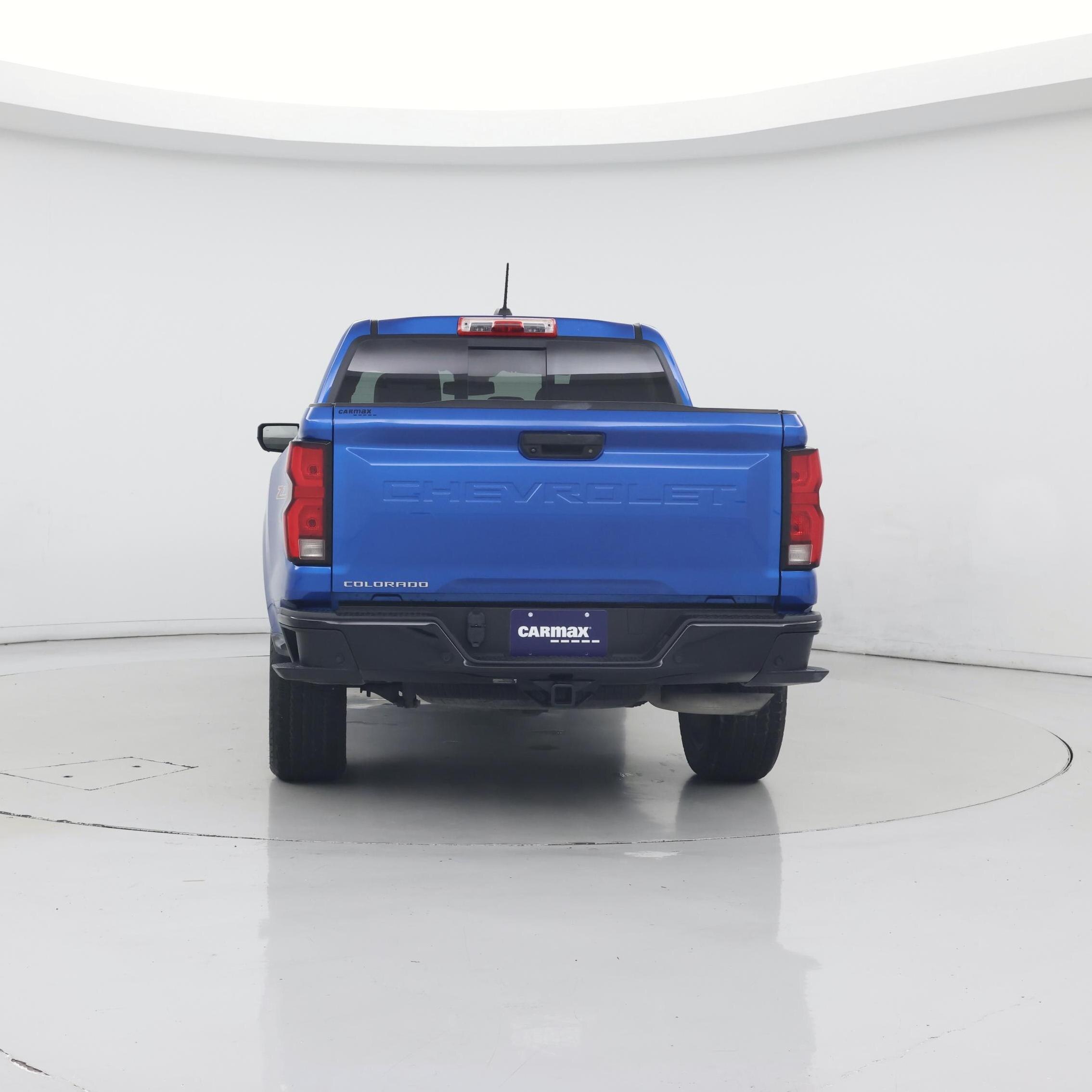 Thumbnail: 2023 Chevrolet Colorado - 6