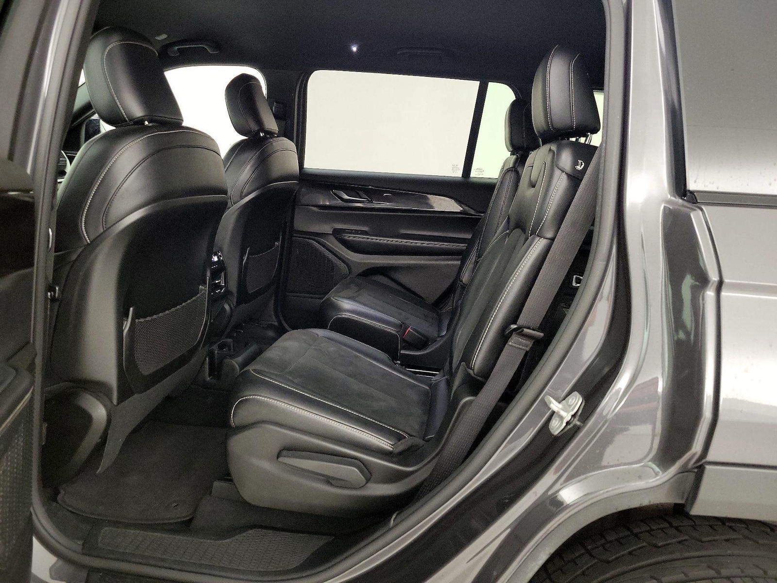 2023 Jeep Grand Cherokee L Altitude - Photo 18