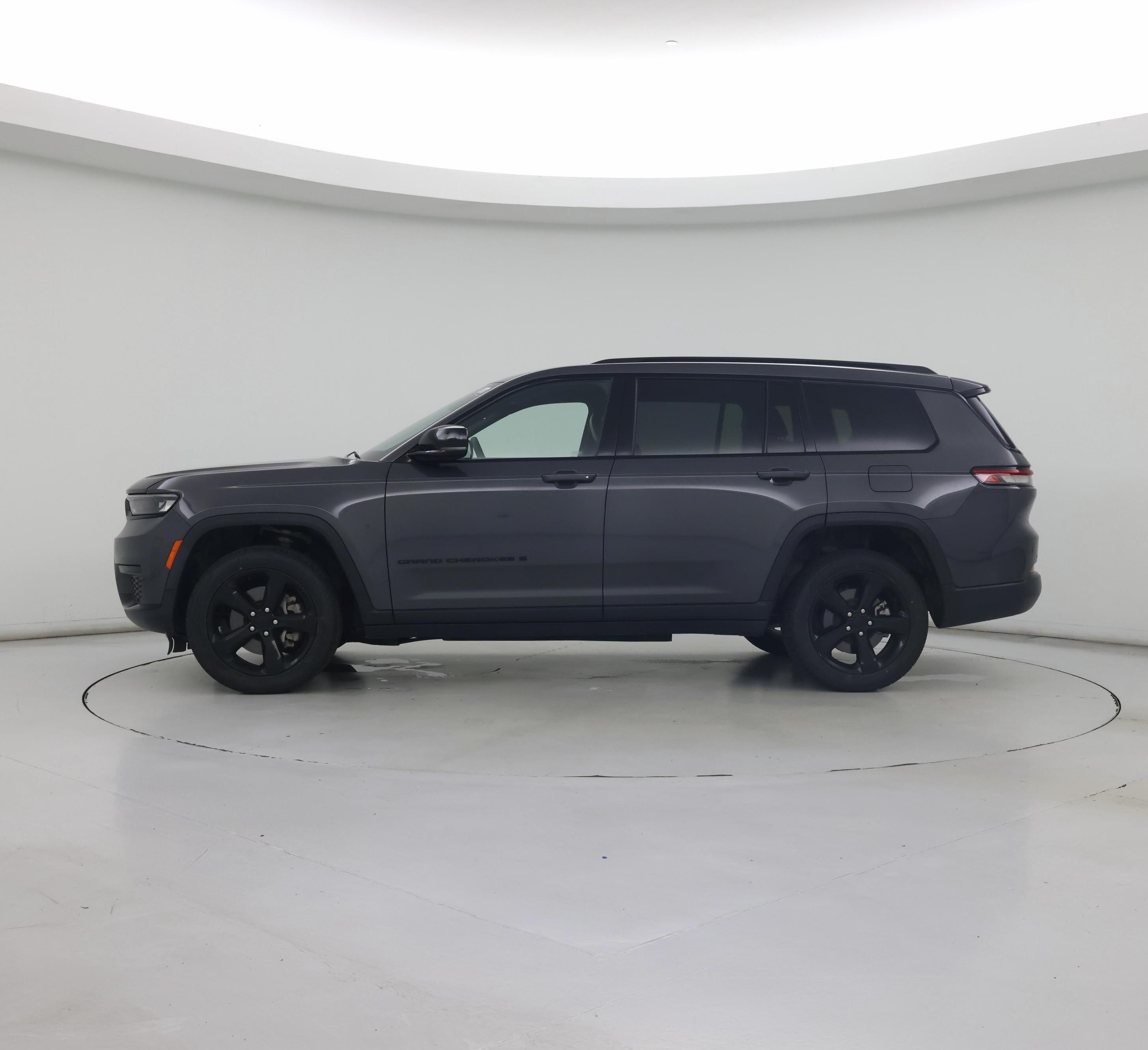 Thumbnail: 2023 Jeep Grand Cherokee L - 3