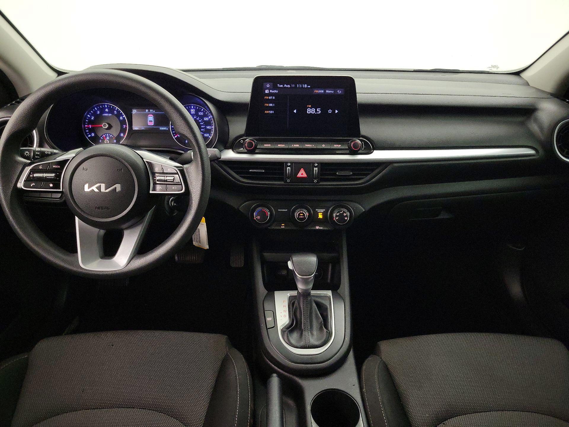 Thumbnail: 2023 Kia Forte - 9
