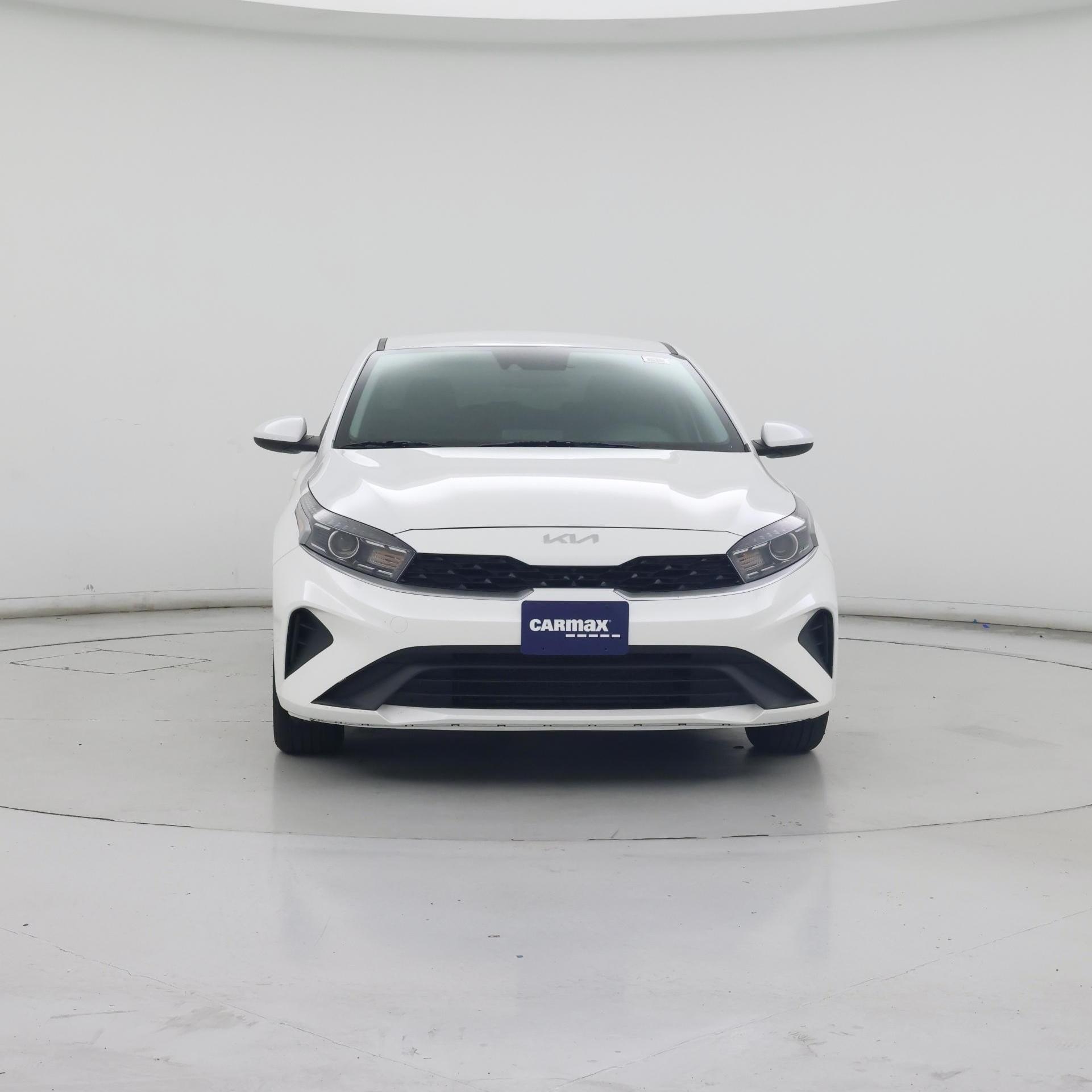 Thumbnail: 2023 Kia Forte - 5