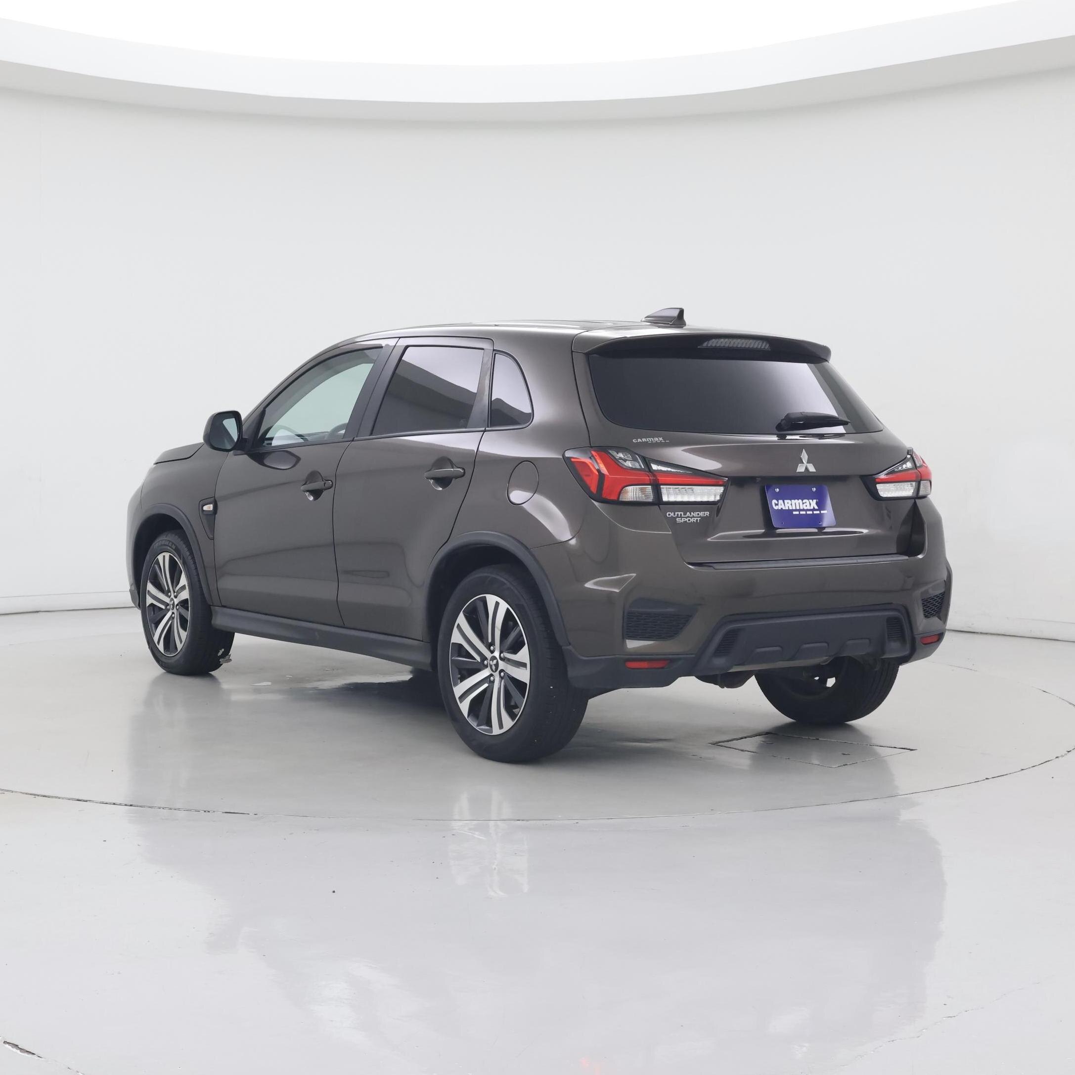 Thumbnail: 2021 Mitsubishi Outlander Sport - 2