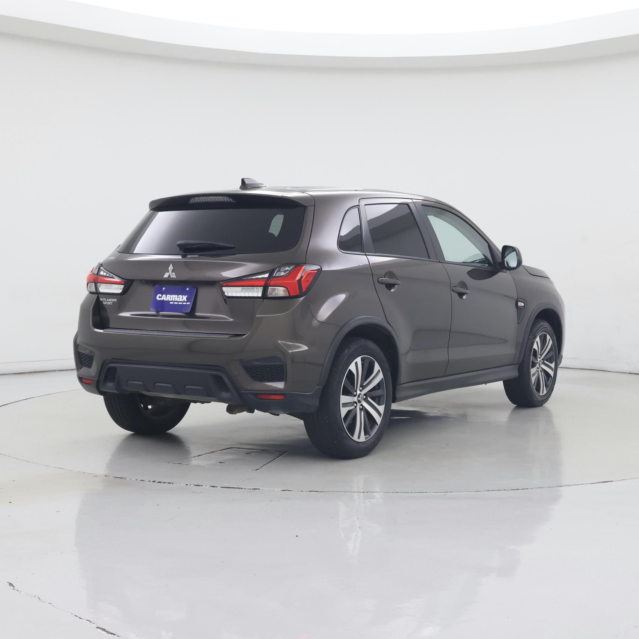 Thumbnail: 2021 Mitsubishi Outlander Sport - 8