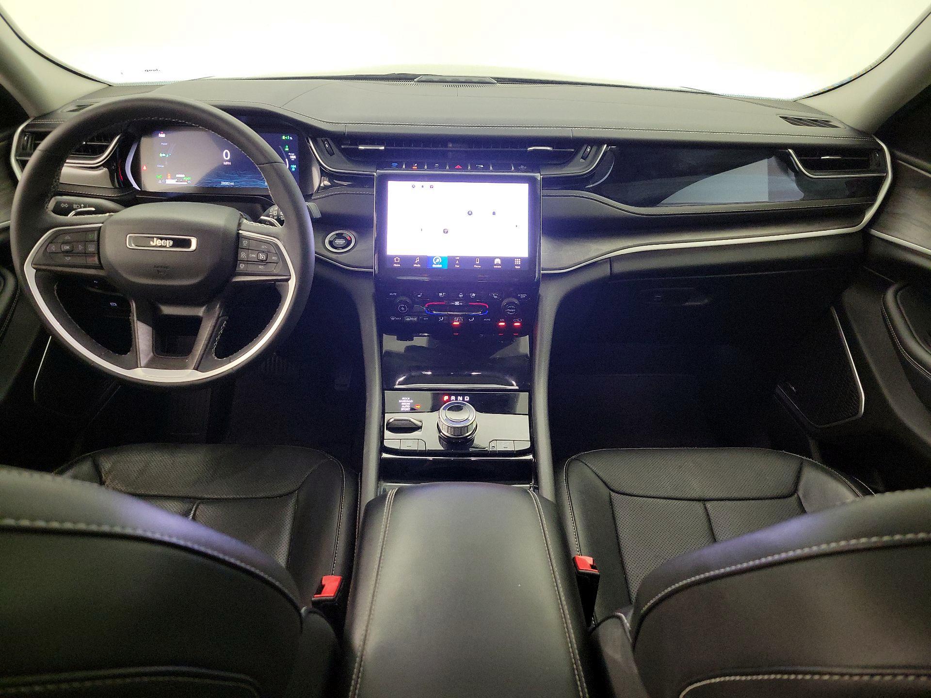 Thumbnail: 2022 Jeep Grand Cherokee - 9