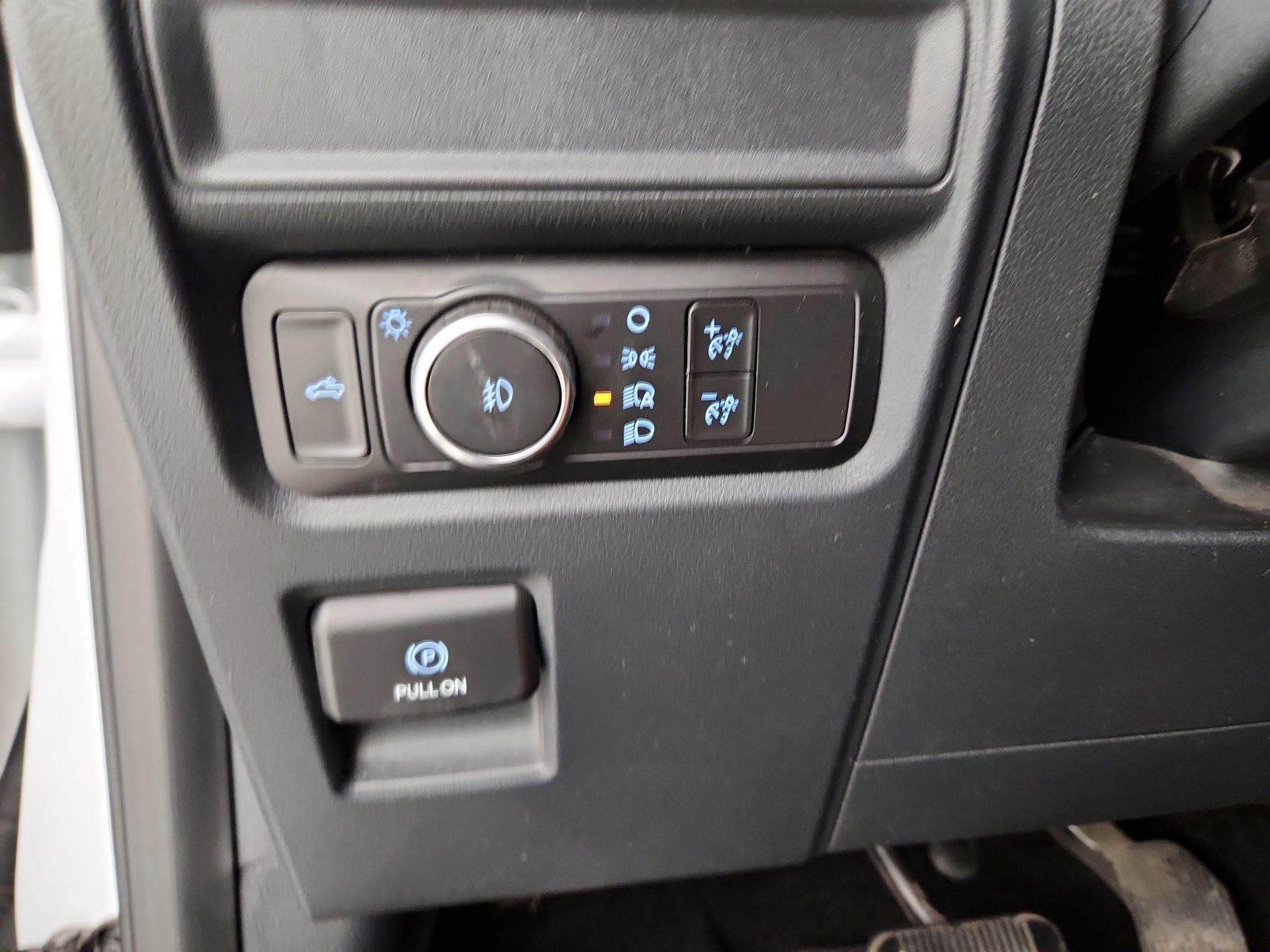 Thumbnail: 2022 Ford F-150 - 13