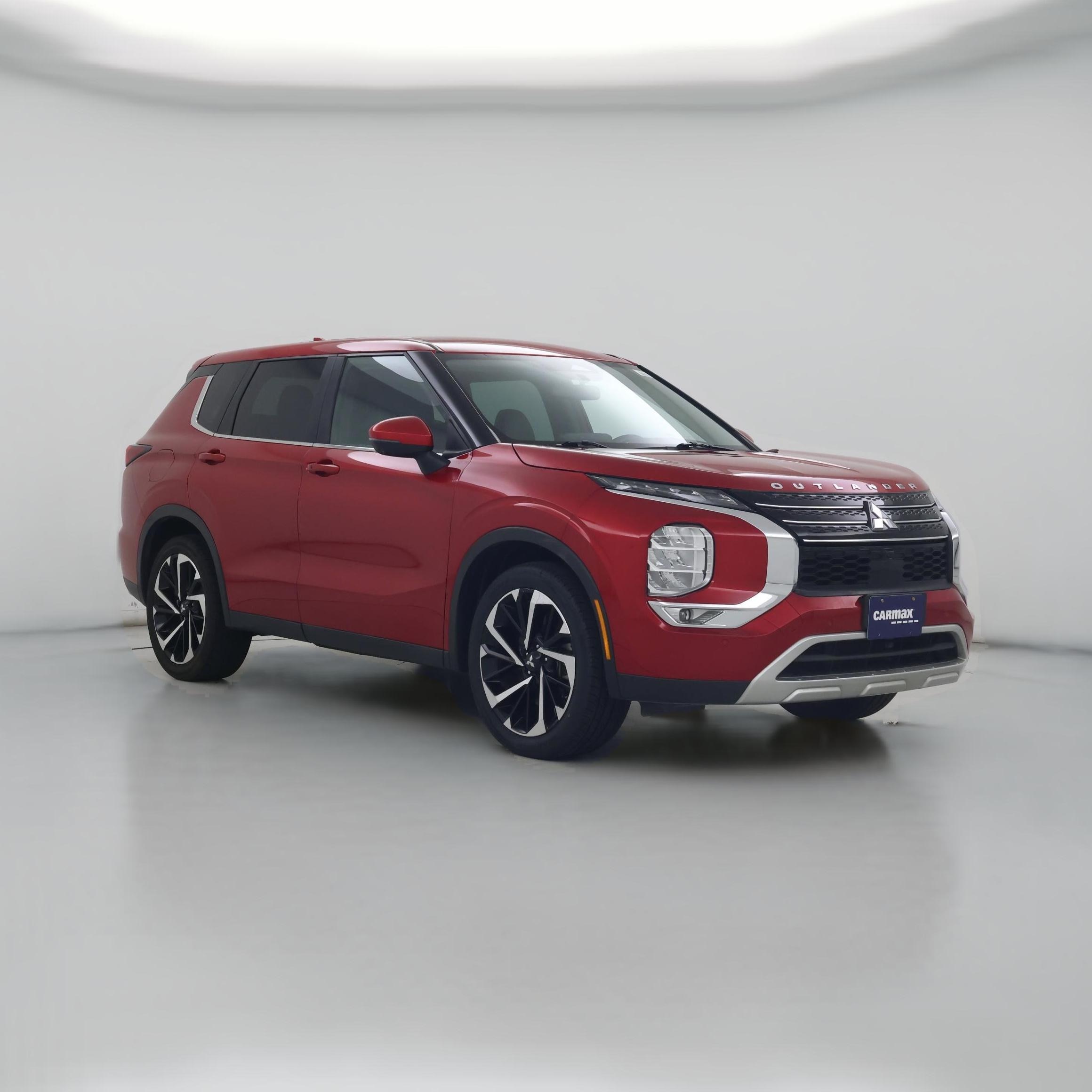 Thumbnail: 2022 Mitsubishi Outlander - 1
